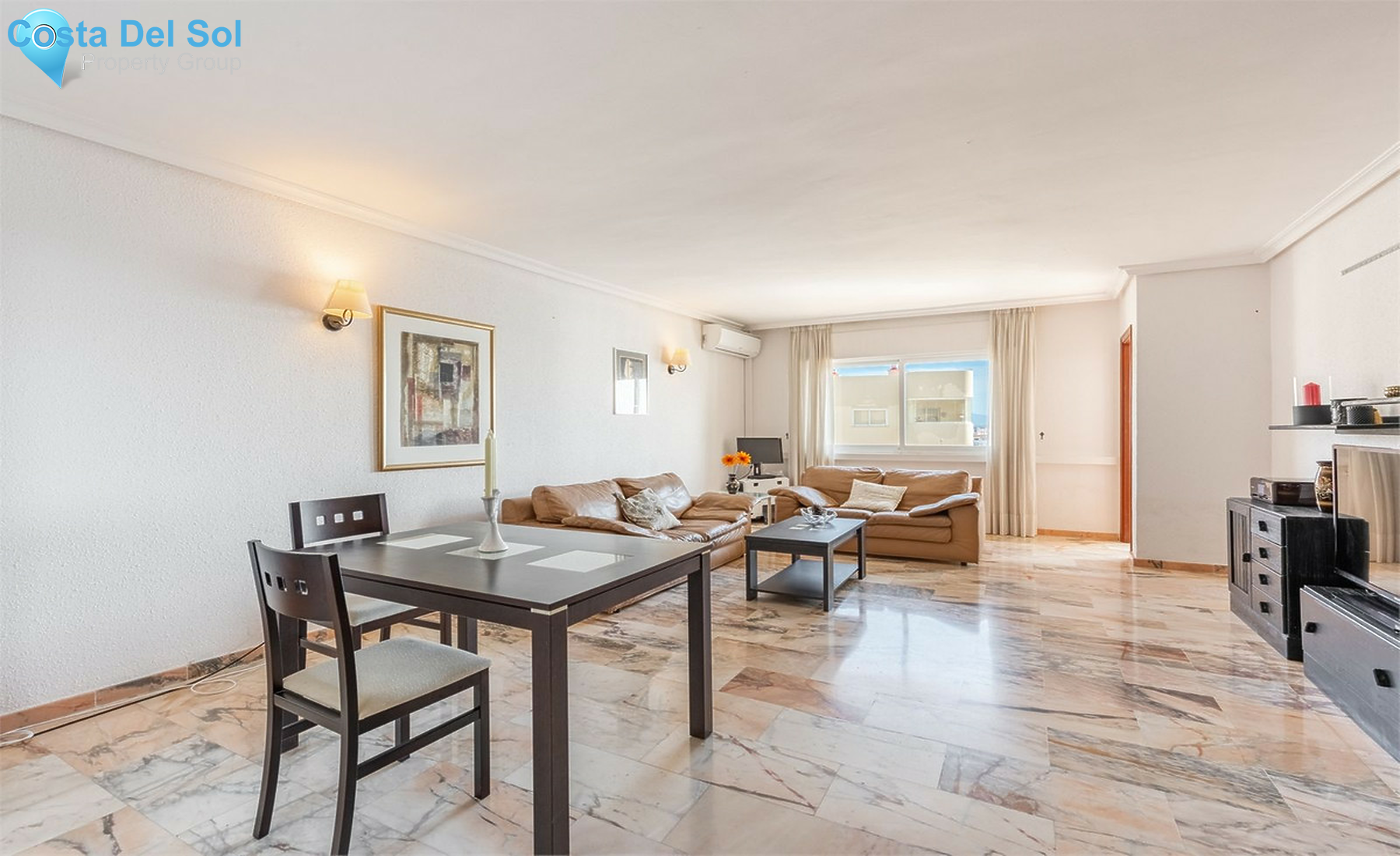 Top Floor Apartment in Estepona-1283564