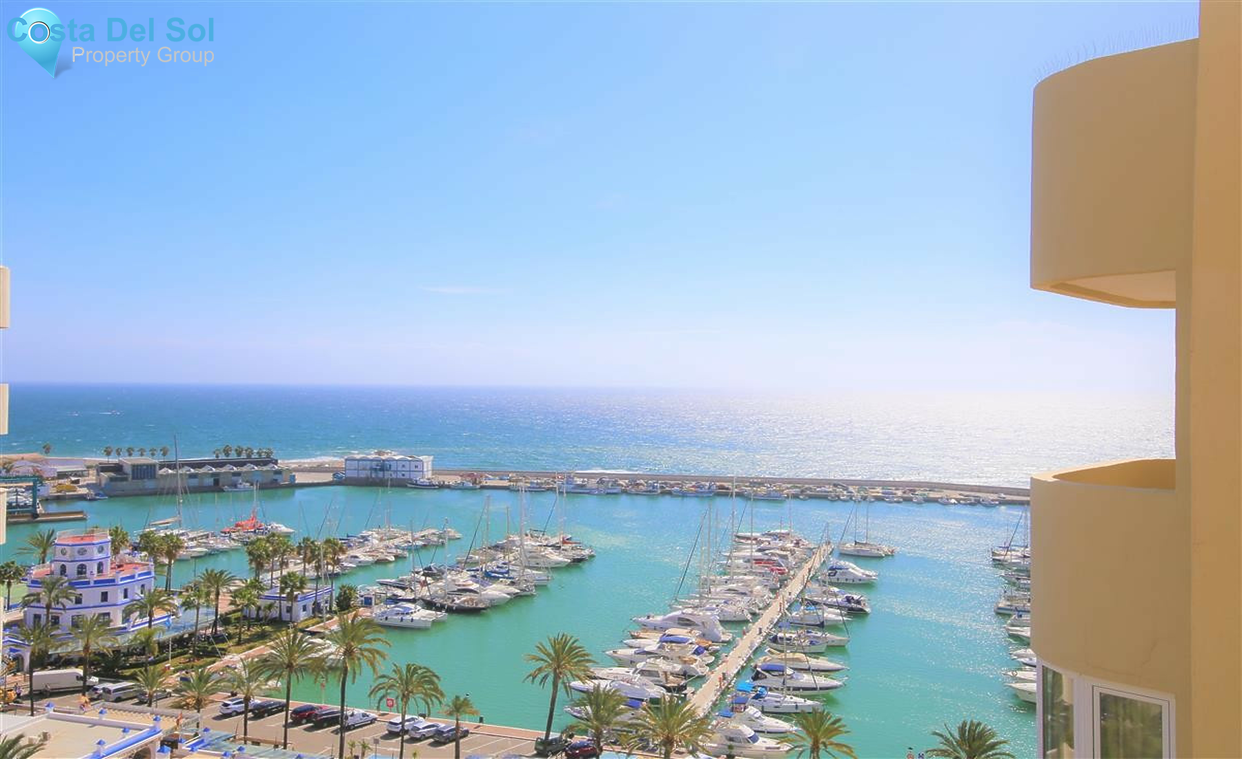 Top Floor Apartment in Estepona-1304255
