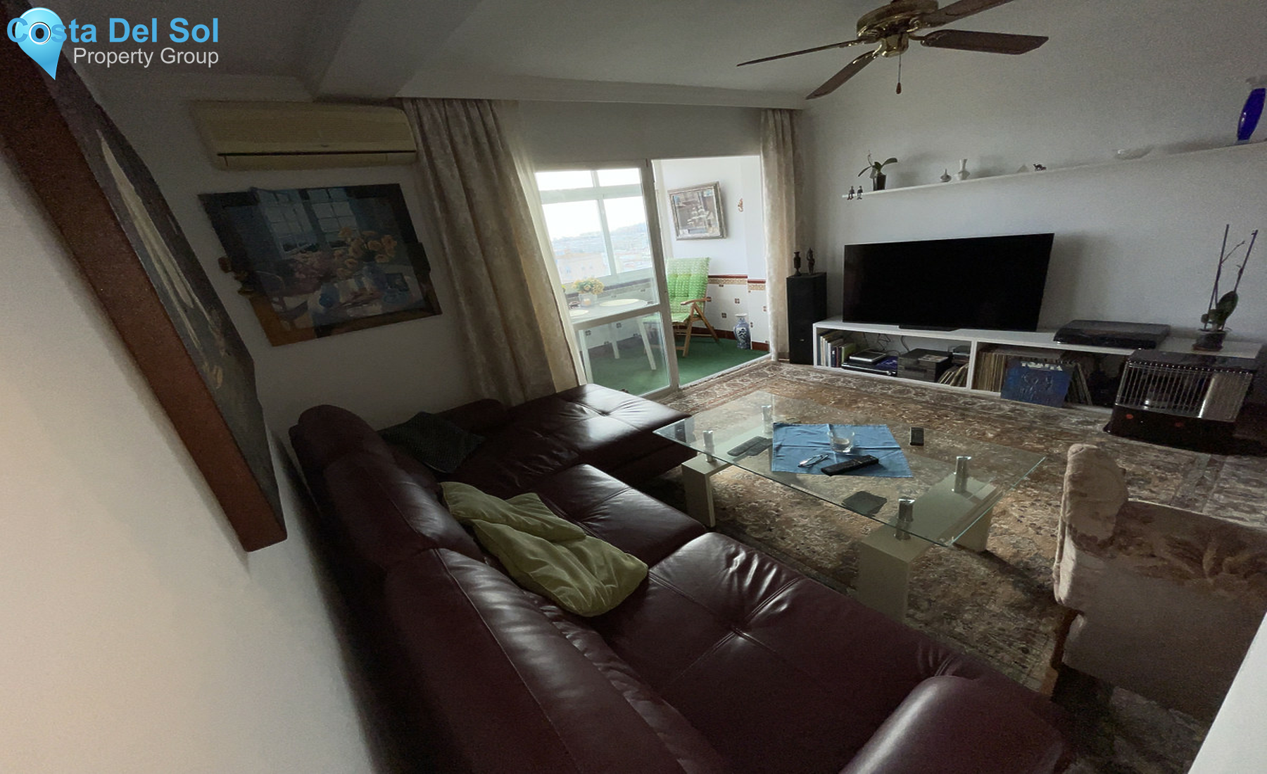 Top Floor Apartment in Estepona-1380014