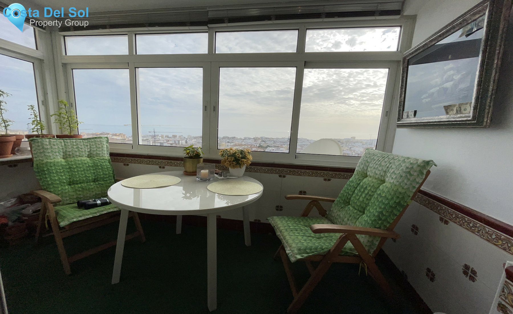 Top Floor Apartment in Estepona-1380022