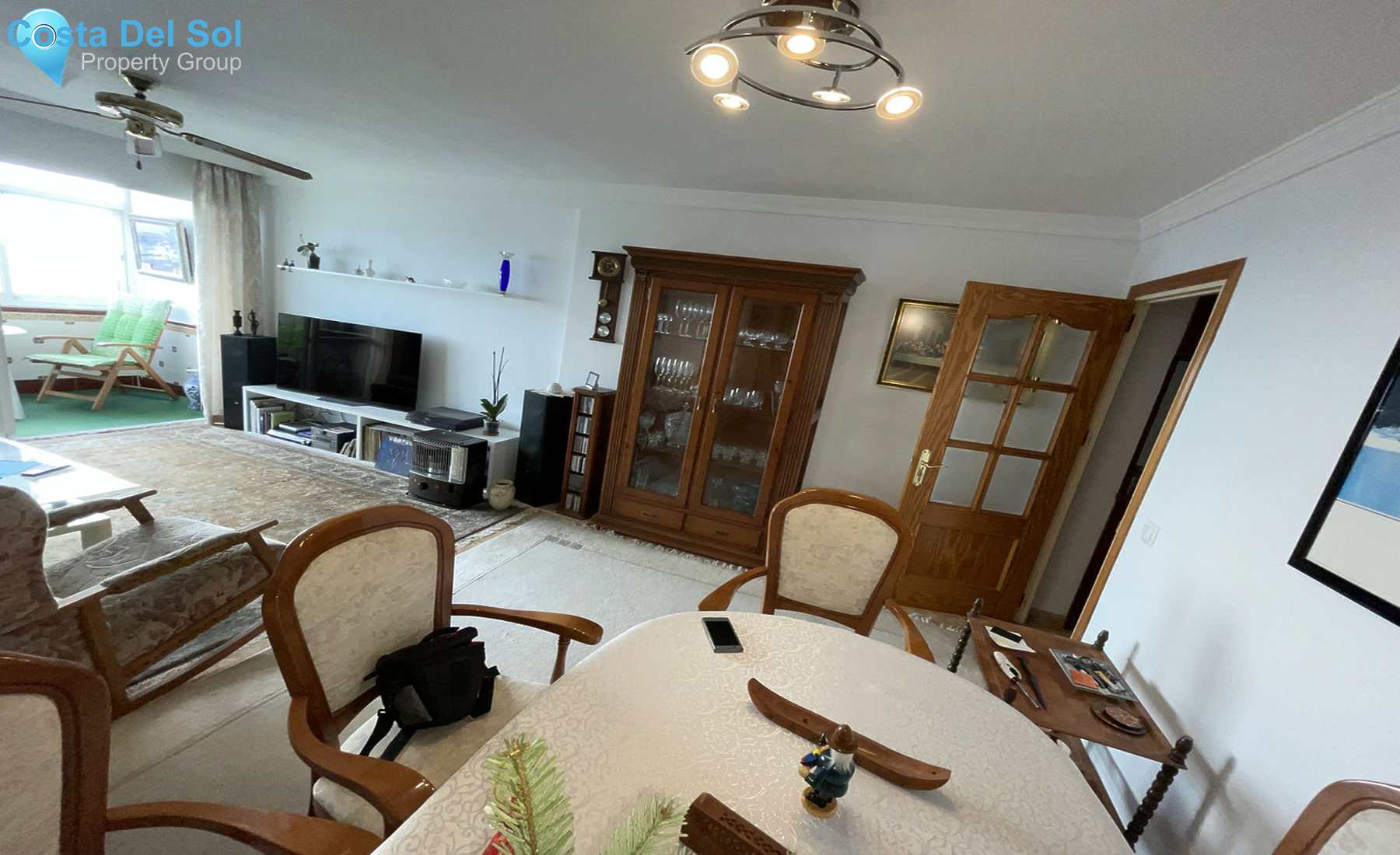 Top Floor Apartment in Estepona-1380012