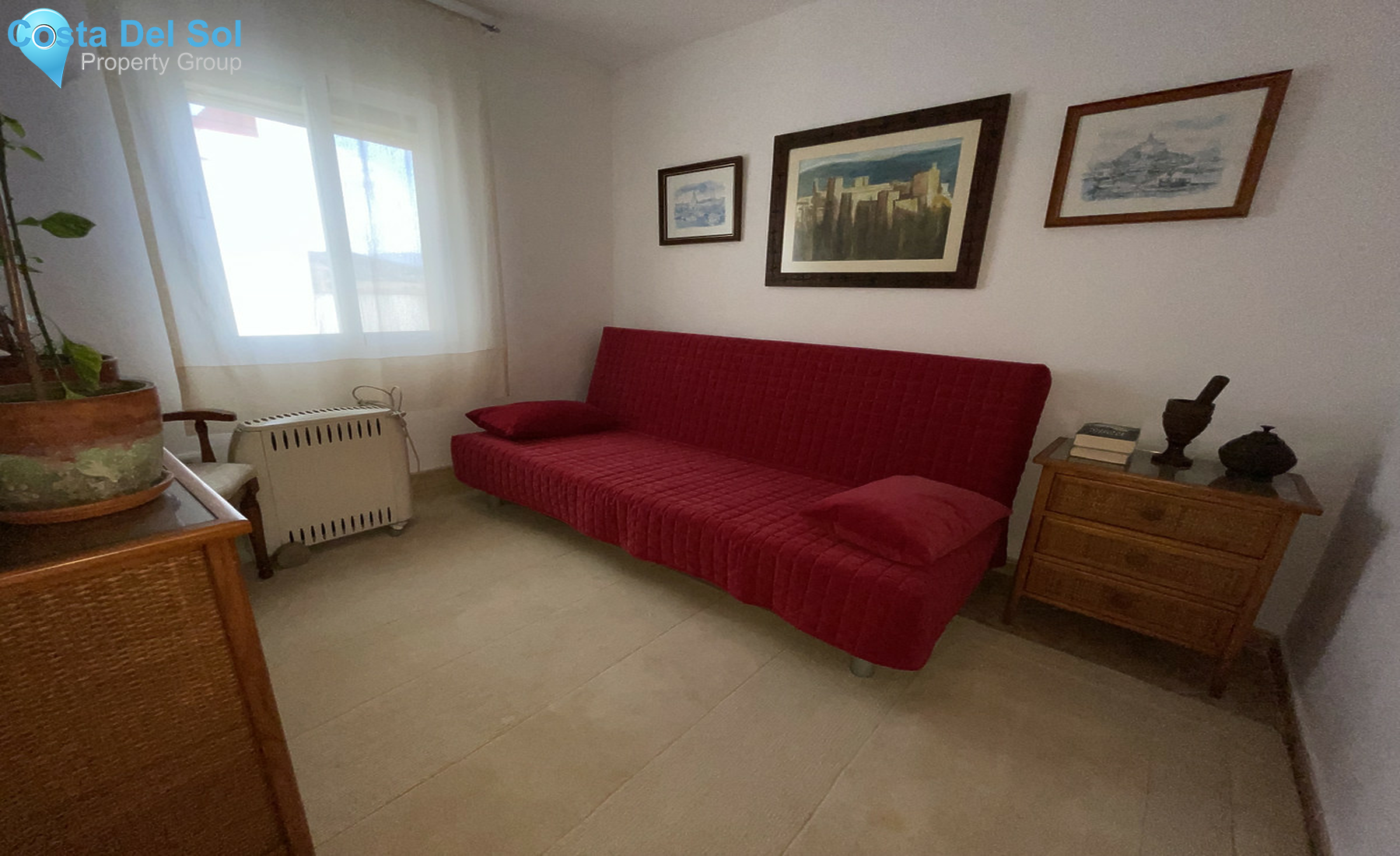 Top Floor Apartment in Estepona-1380013