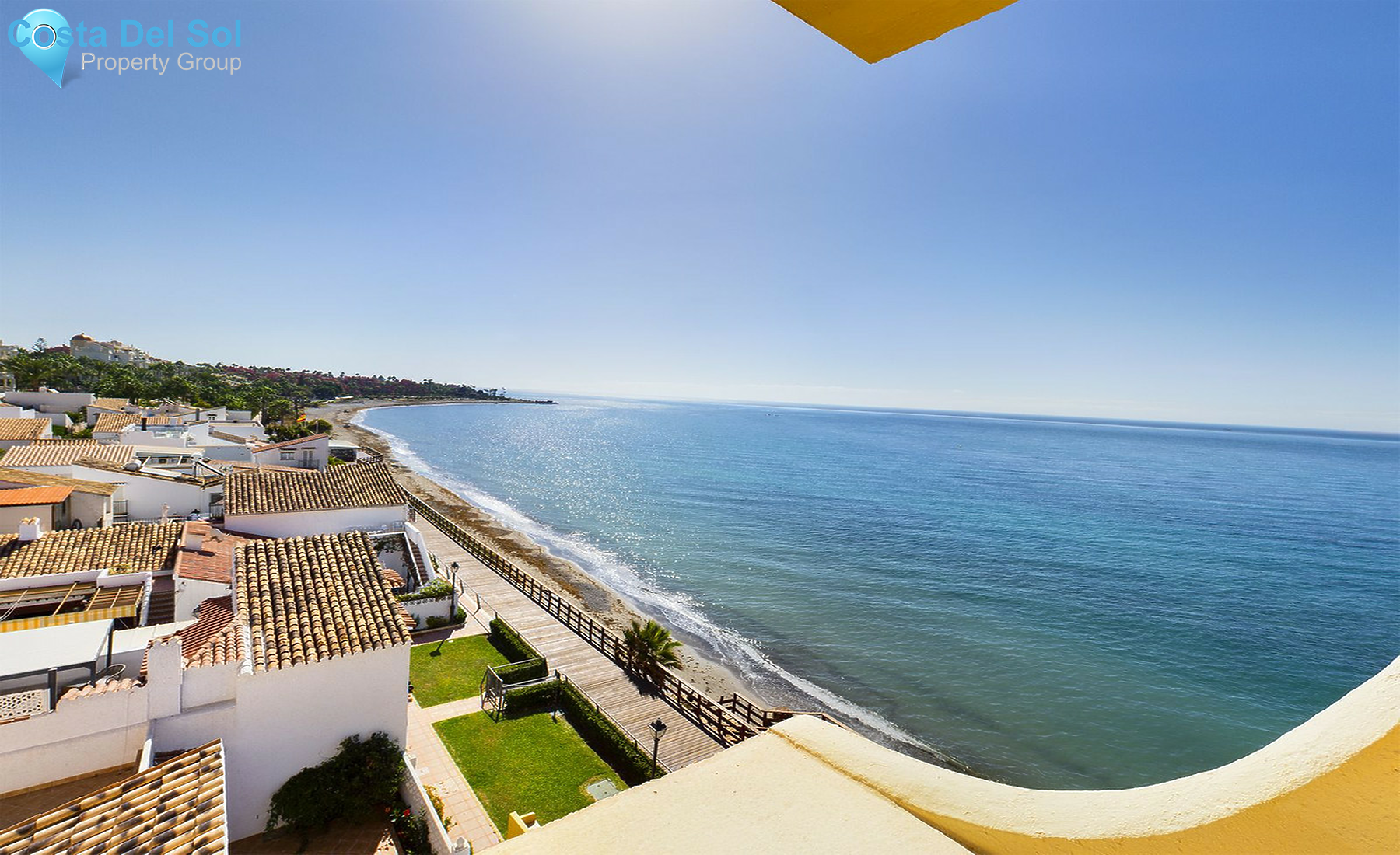 Top Floor Apartment in Estepona-1409047