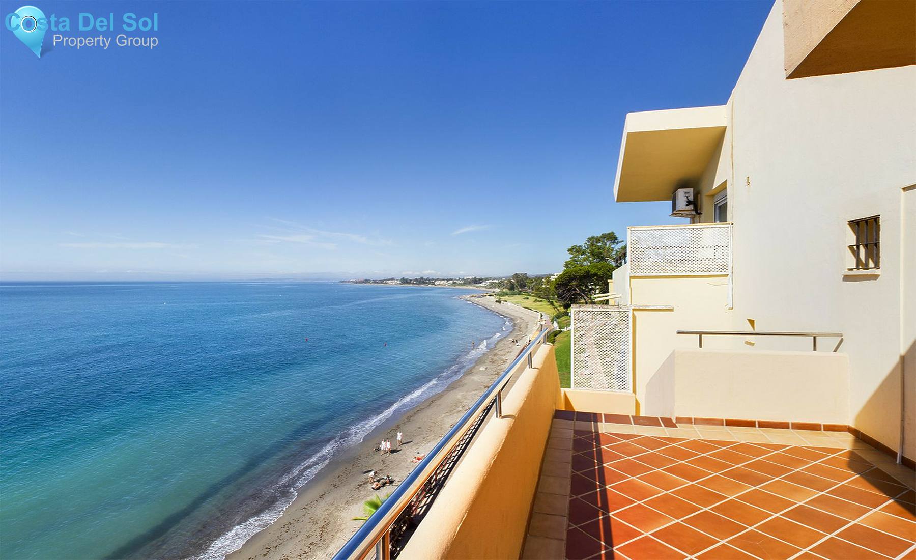 Top Floor Apartment in Estepona-1409059