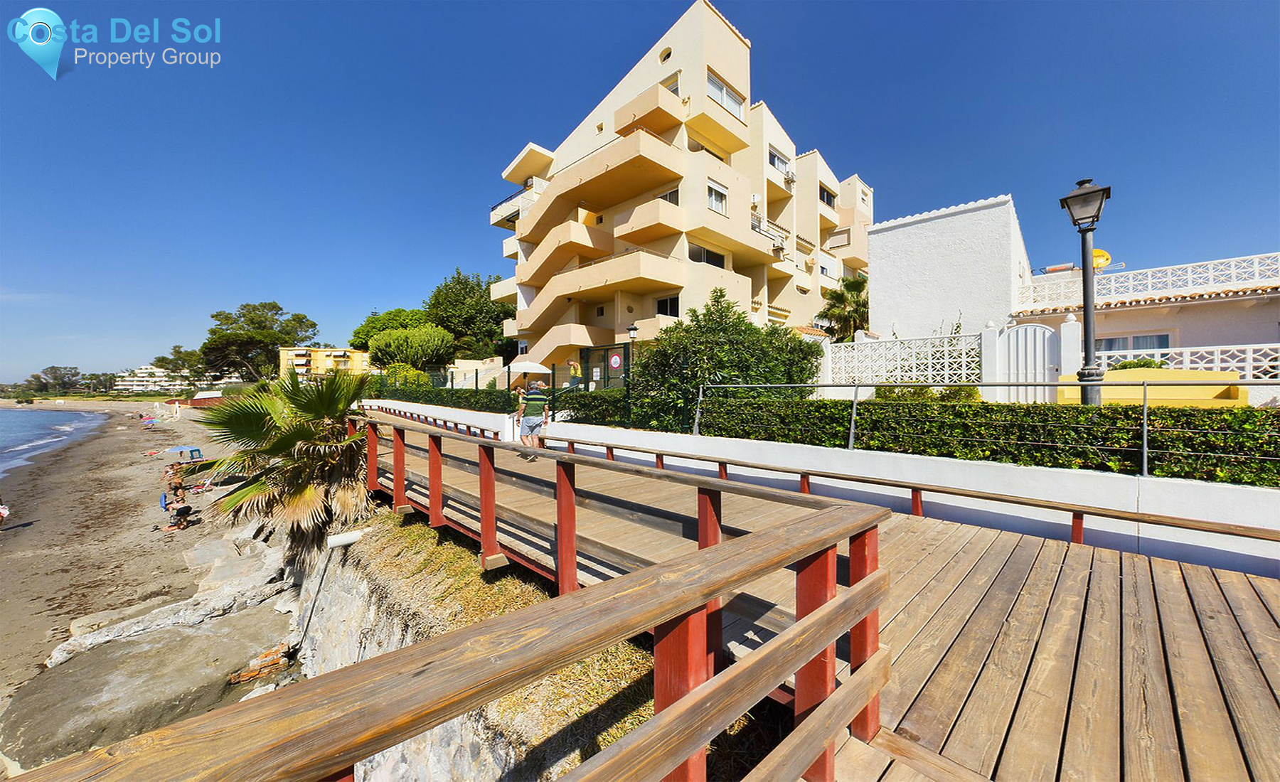 Top Floor Apartment in Estepona-1409064