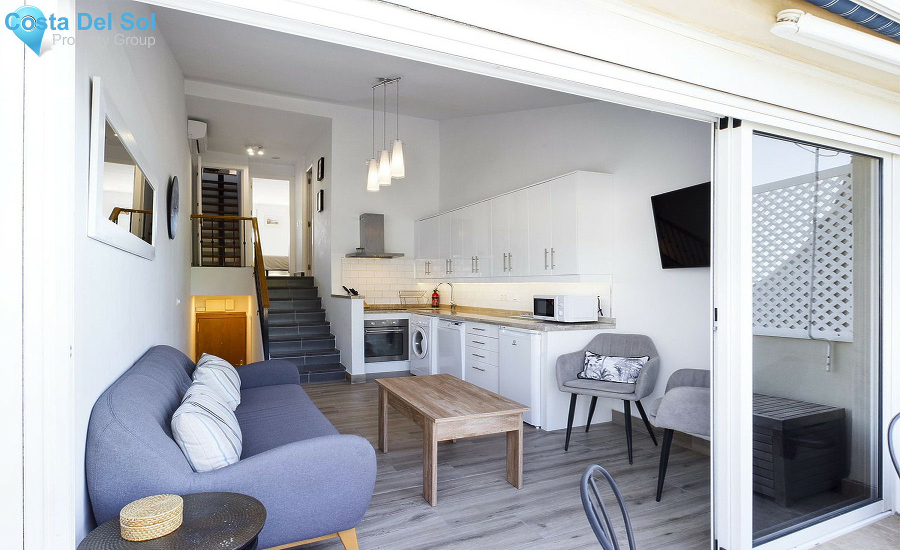 Top Floor Apartment in Estepona-1409050