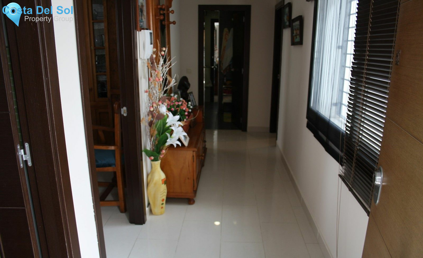 Top Floor Apartment in Estepona-1210685