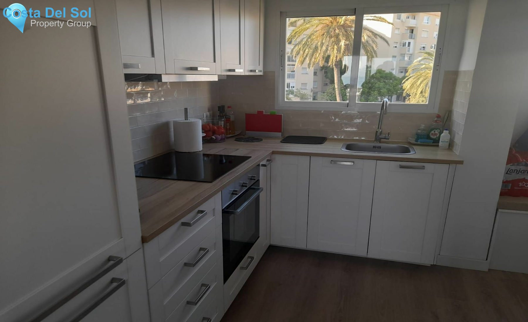 Top Floor Apartment in Estepona-1419567