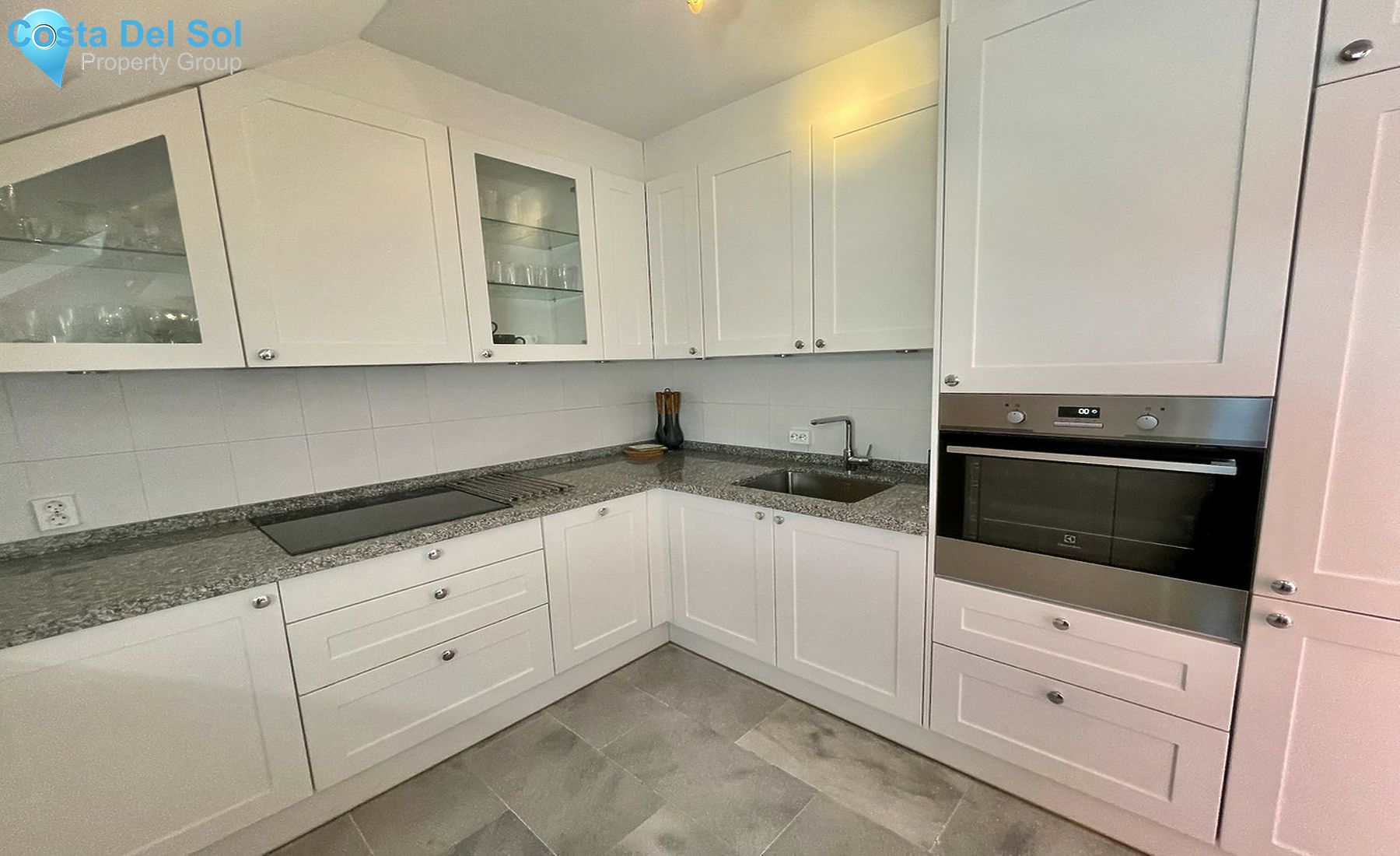 Top Floor Apartment in Fuengirola-1242416