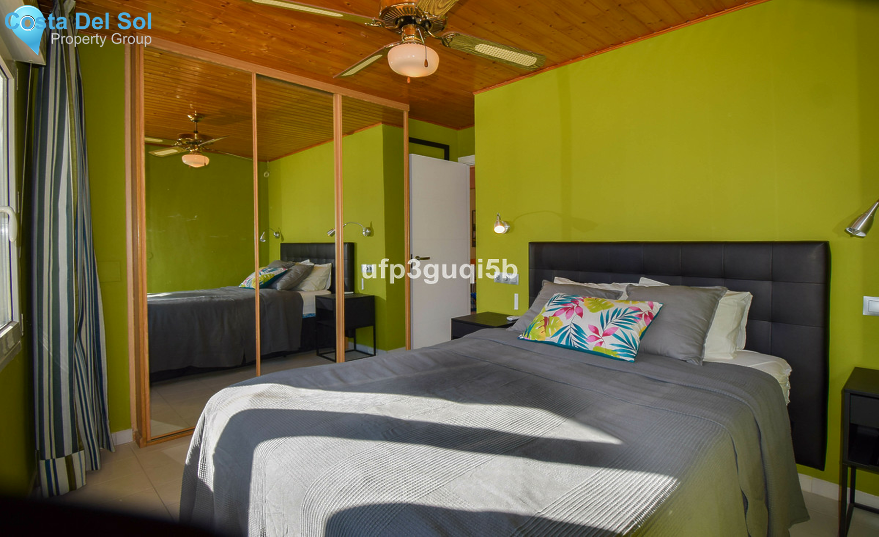 Top Floor Apartment in Fuengirola-1293430
