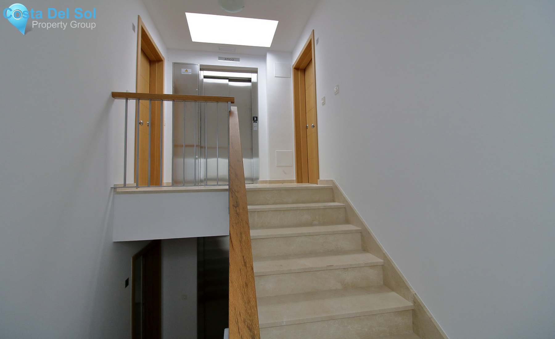 Top Floor Apartment in Fuengirola-1301287