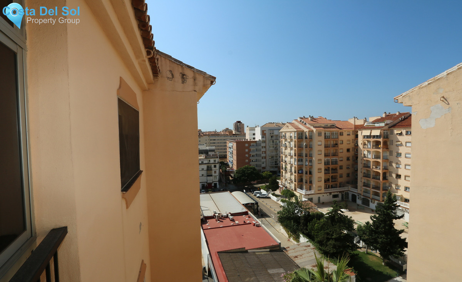 Top Floor Apartment in Fuengirola-1340486