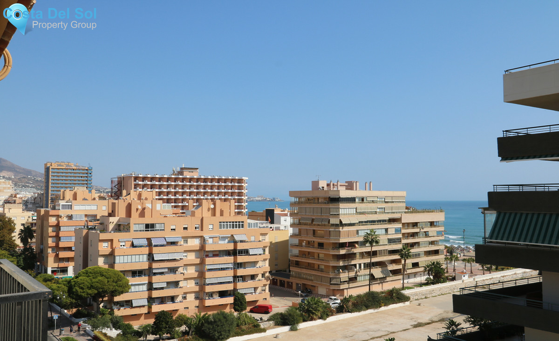 Top Floor Apartment in Fuengirola-1340469