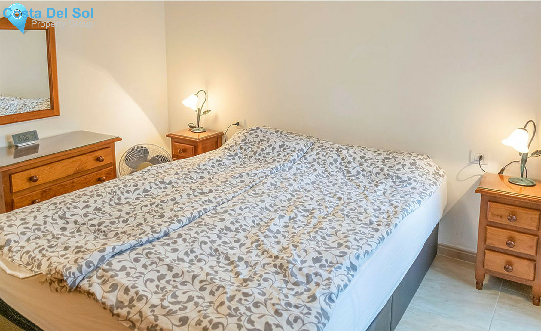 Top Floor Apartment in Torreblanca-1411076