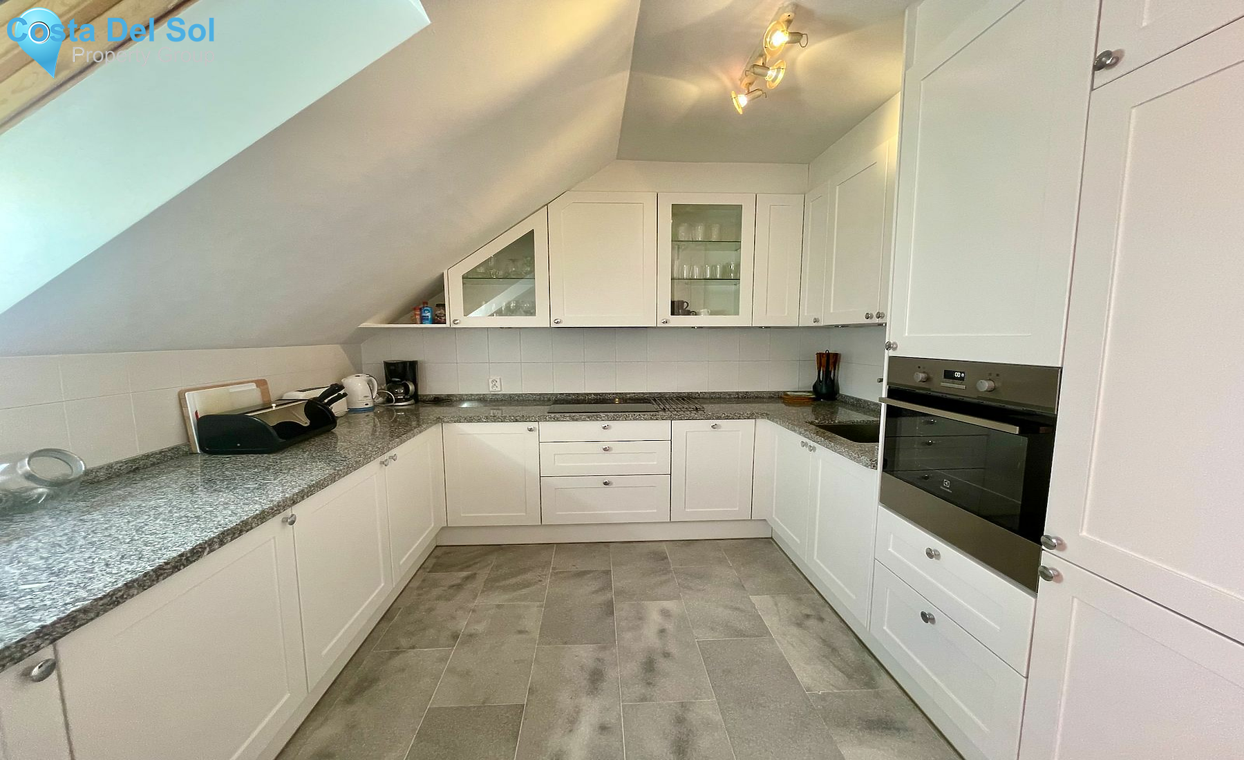 Top Floor Apartment in Fuengirola