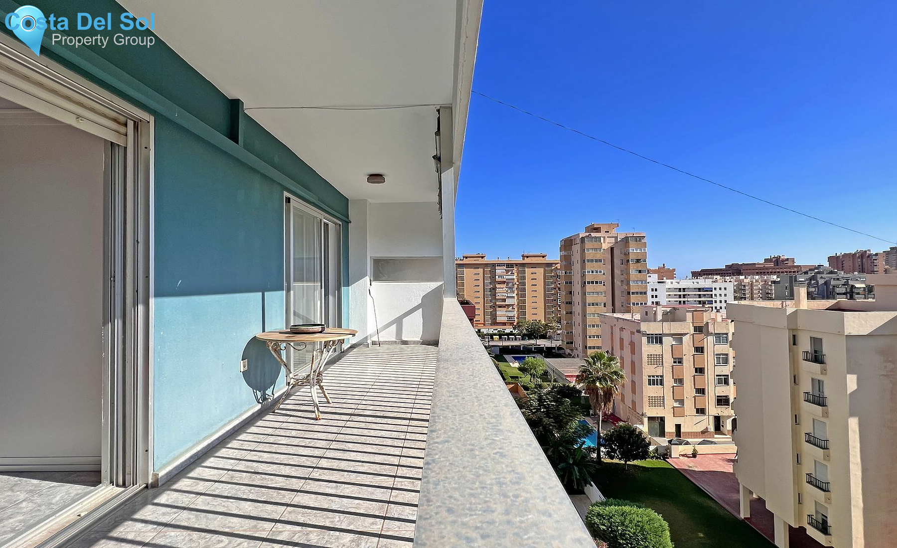 Top Floor Apartment in Fuengirola-1515336