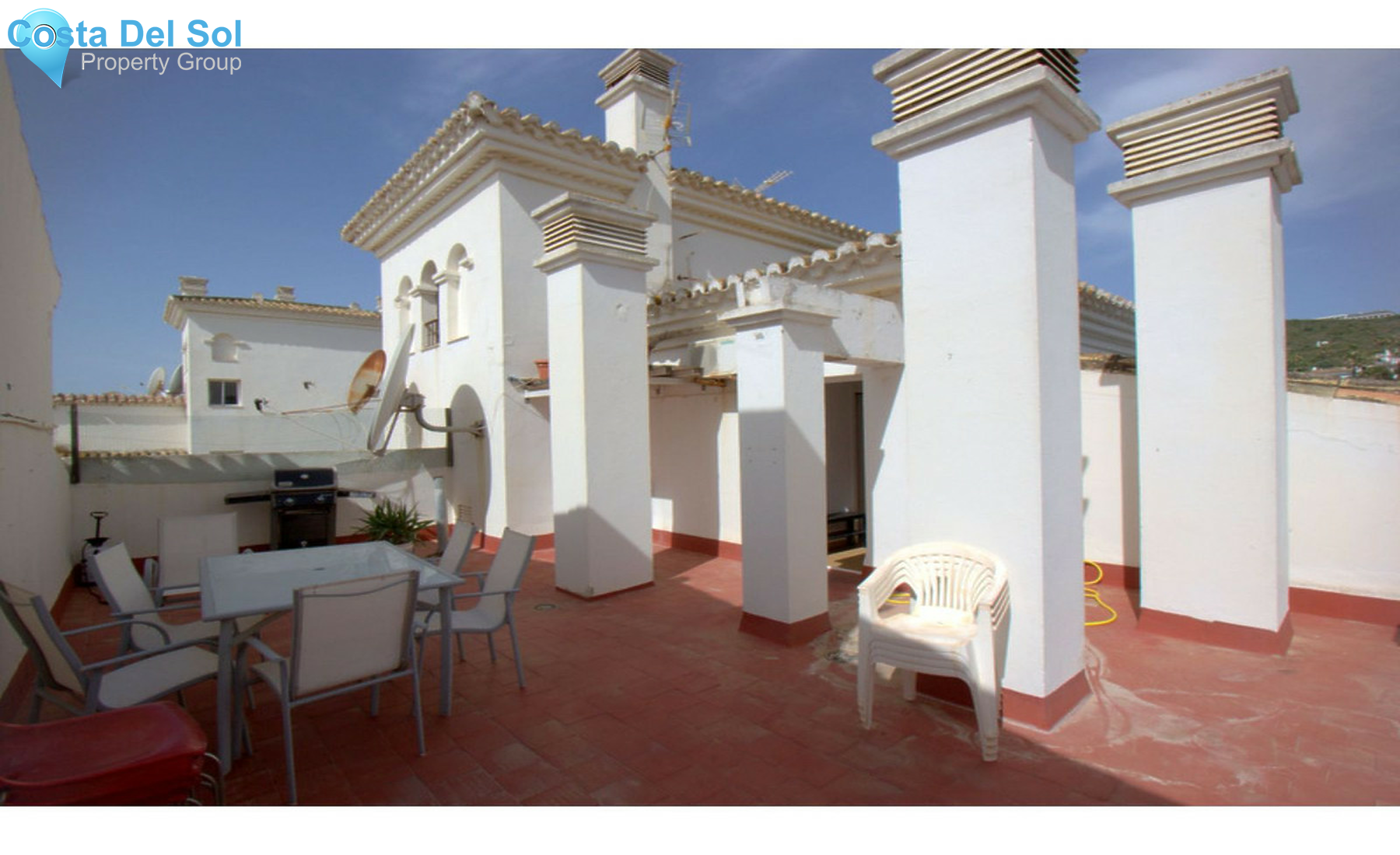 Top Floor Apartment in La Duquesa-1253083