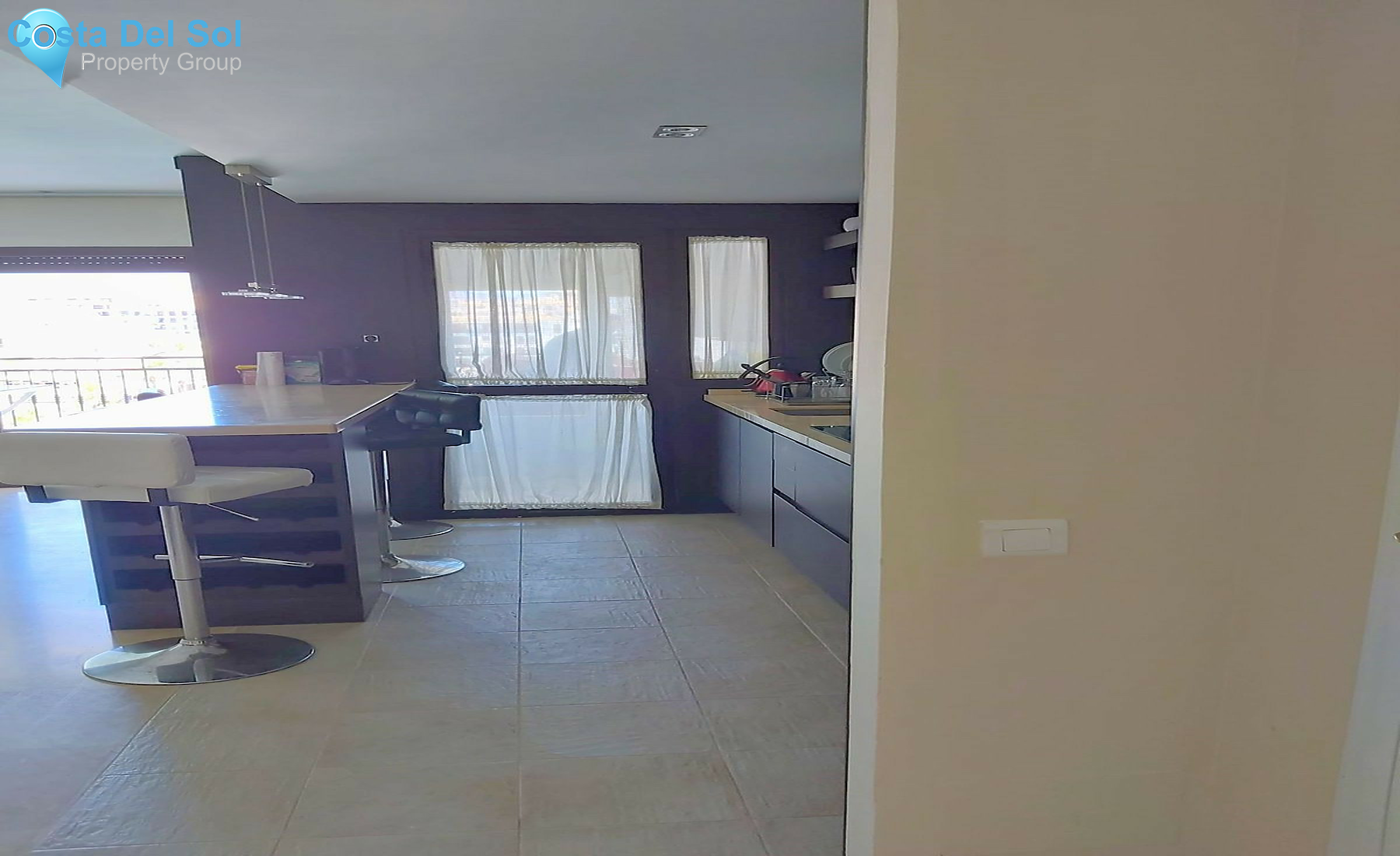 Top Floor Apartment in La Duquesa-1402027