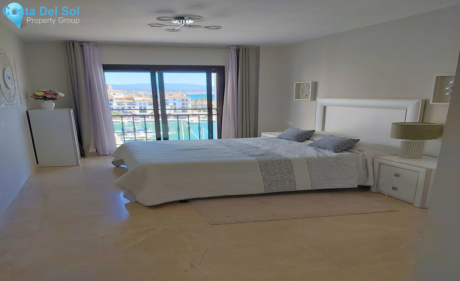 Top Floor Apartment in La Duquesa-1402019