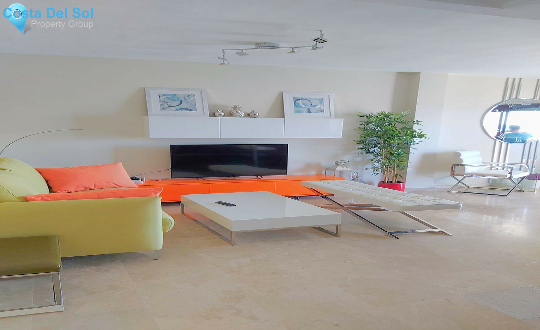Top Floor Apartment in La Duquesa-1402022