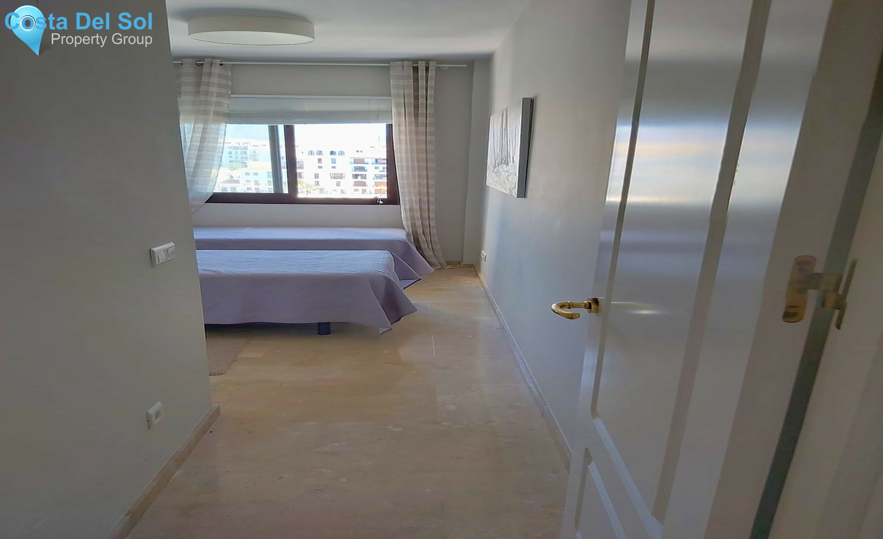 Top Floor Apartment in La Duquesa-1402023