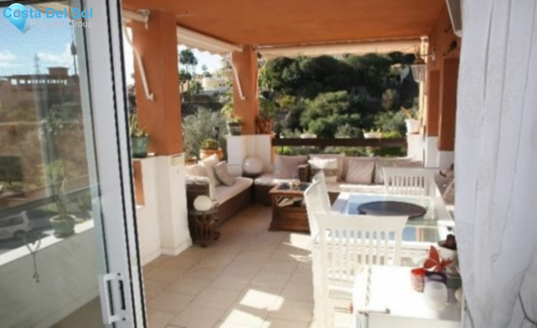 Top Floor Apartment in Las Chapas-1513131