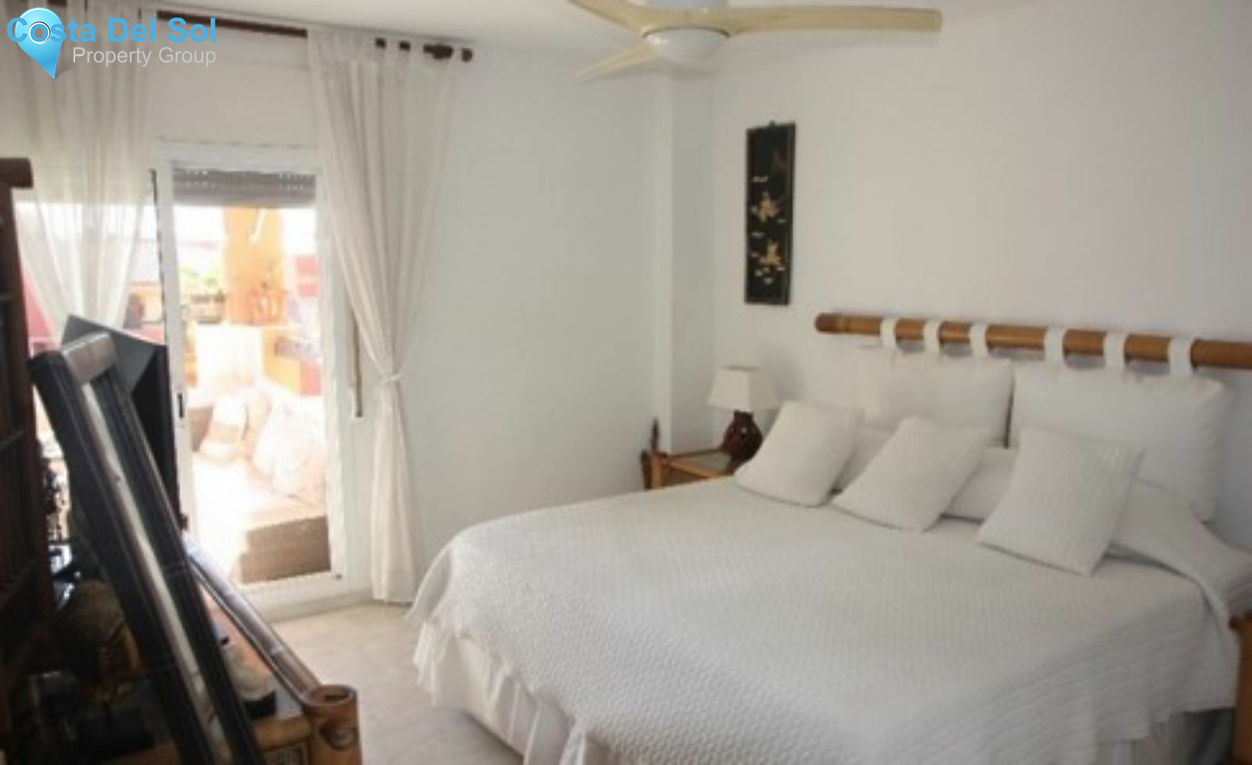 Top Floor Apartment in Las Chapas-1513133