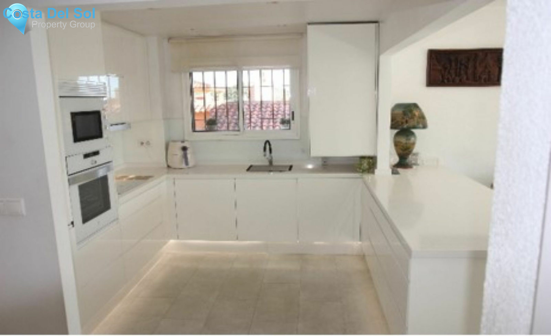 Top Floor Apartment in Las Chapas-1513126