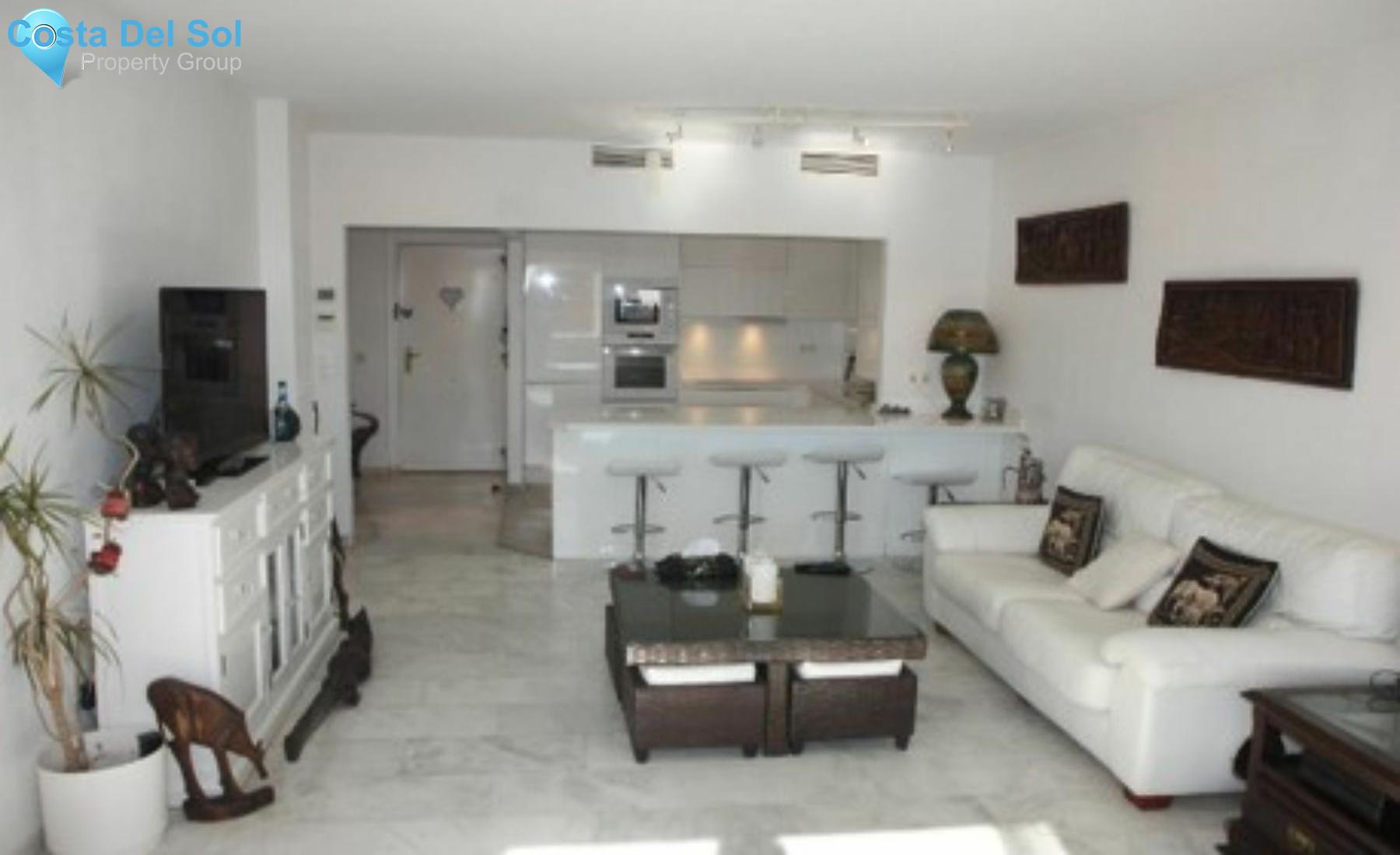 Top Floor Apartment in Las Chapas-1513128