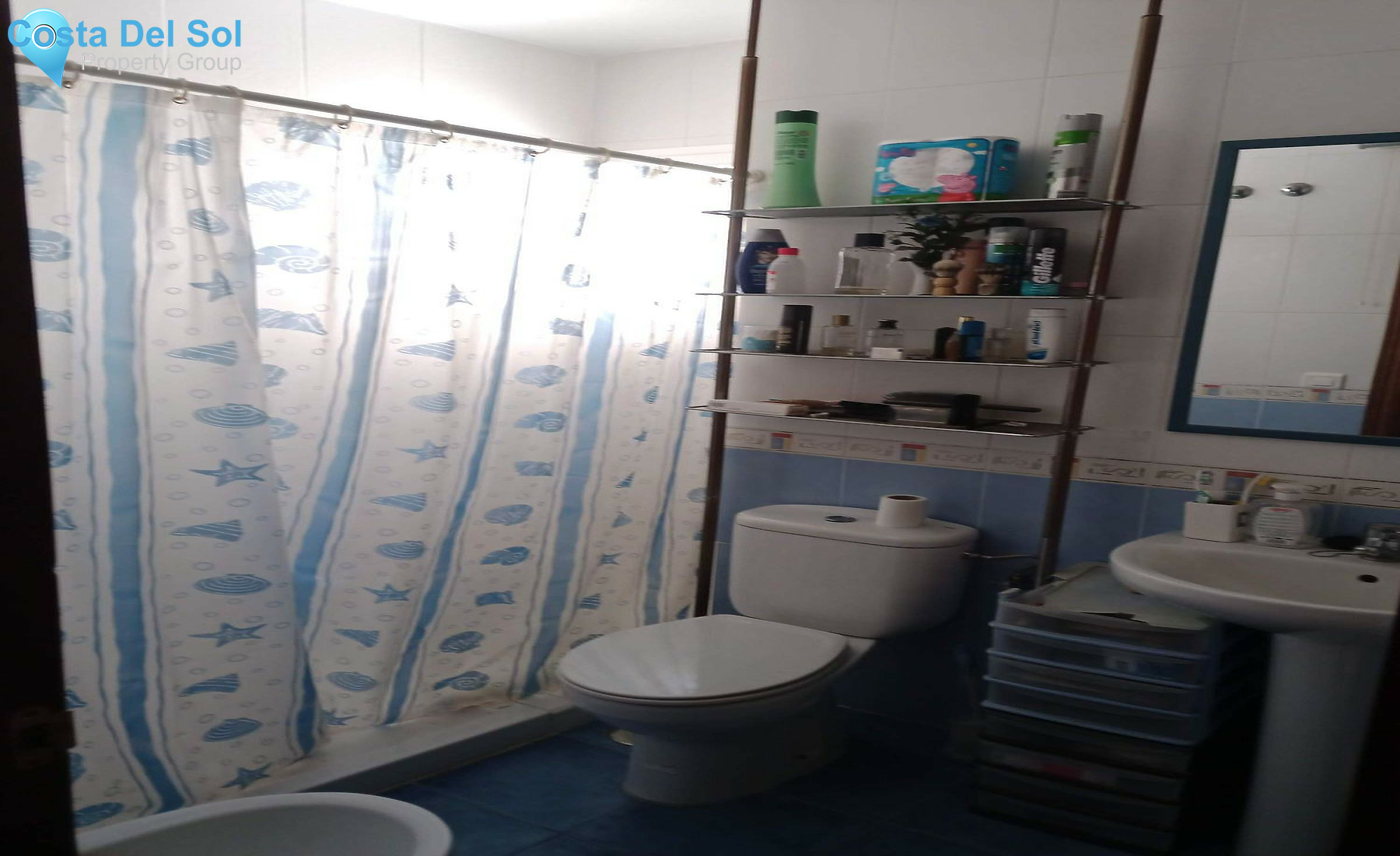 Top Floor Apartment in Las Lagunas-1283683