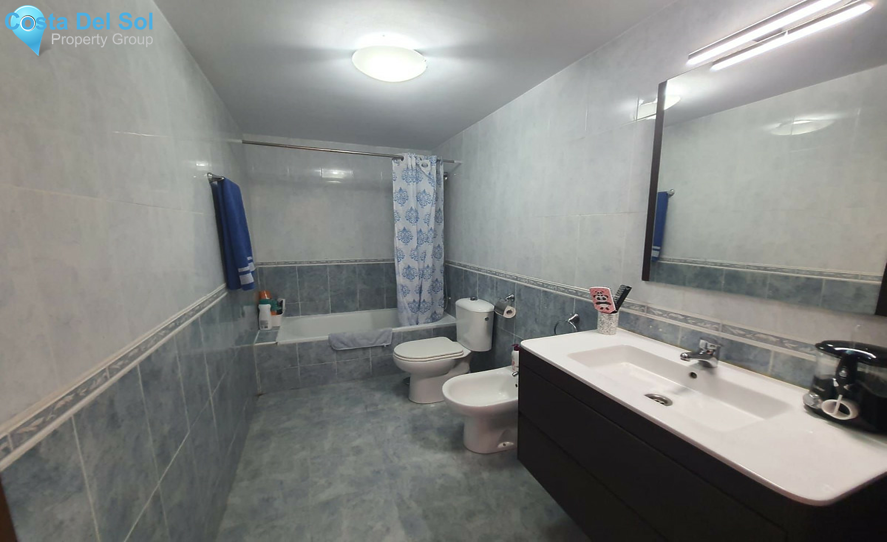 Top Floor Apartment in Las Lagunas-1363231