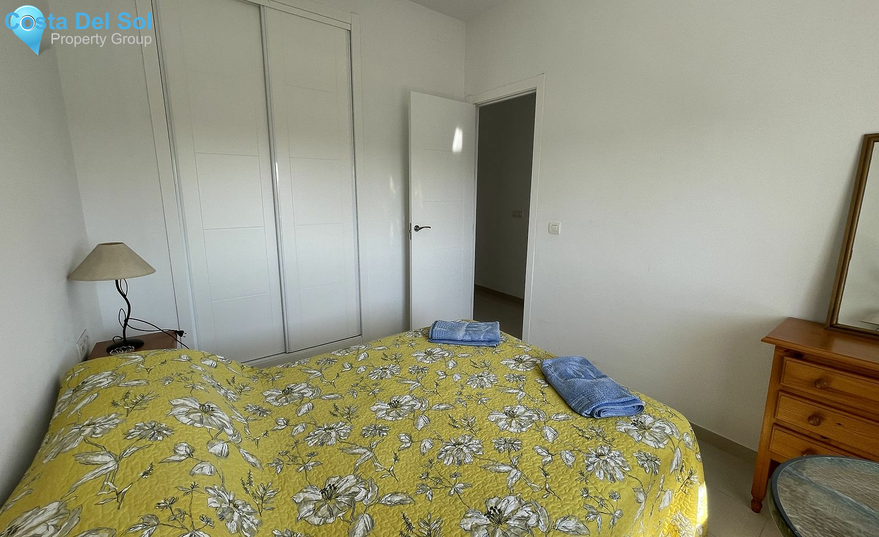 Top Floor Apartment in Los Alamos-1131448