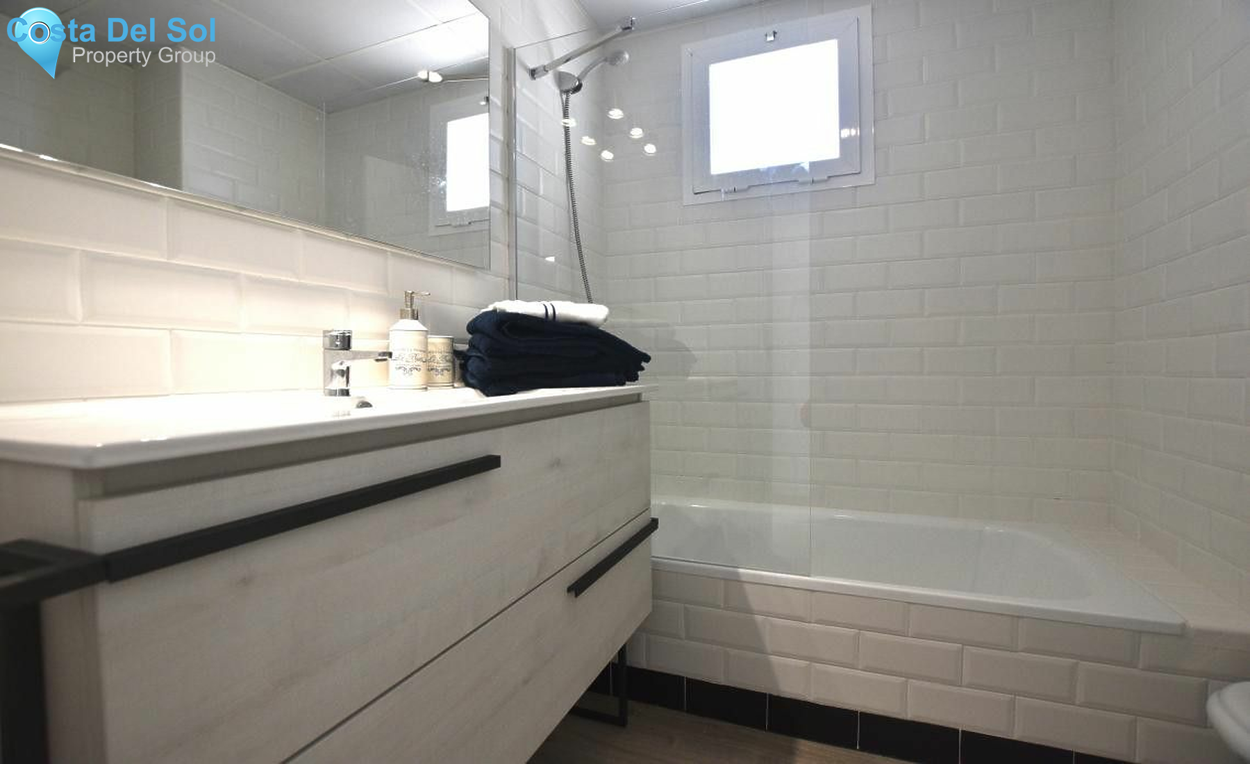 Top Floor Apartment in Manilva-1422212