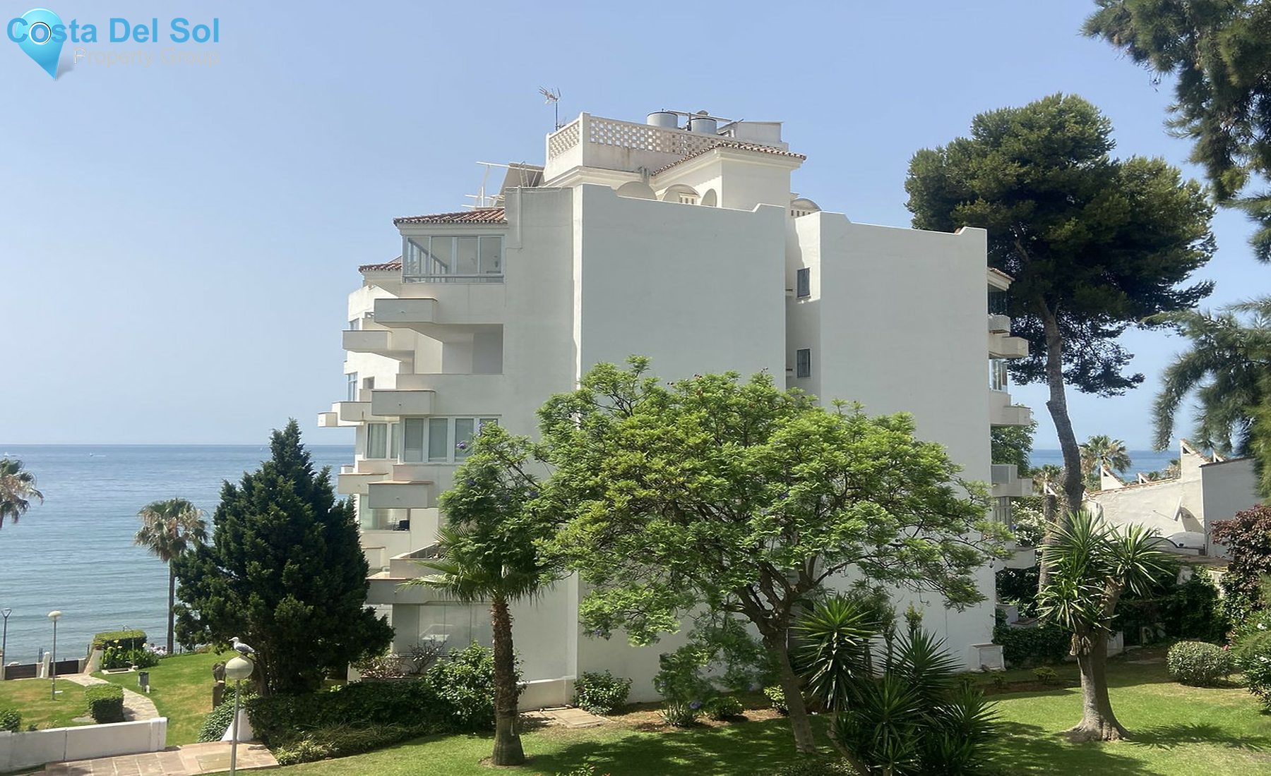 Top Floor Apartment in Marbella-1235217