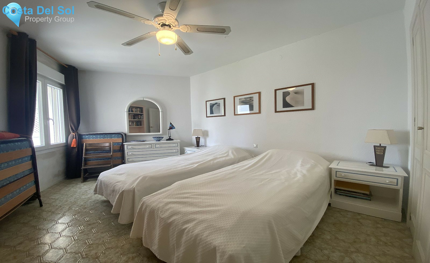 Top Floor Apartment in Marbella-1235222