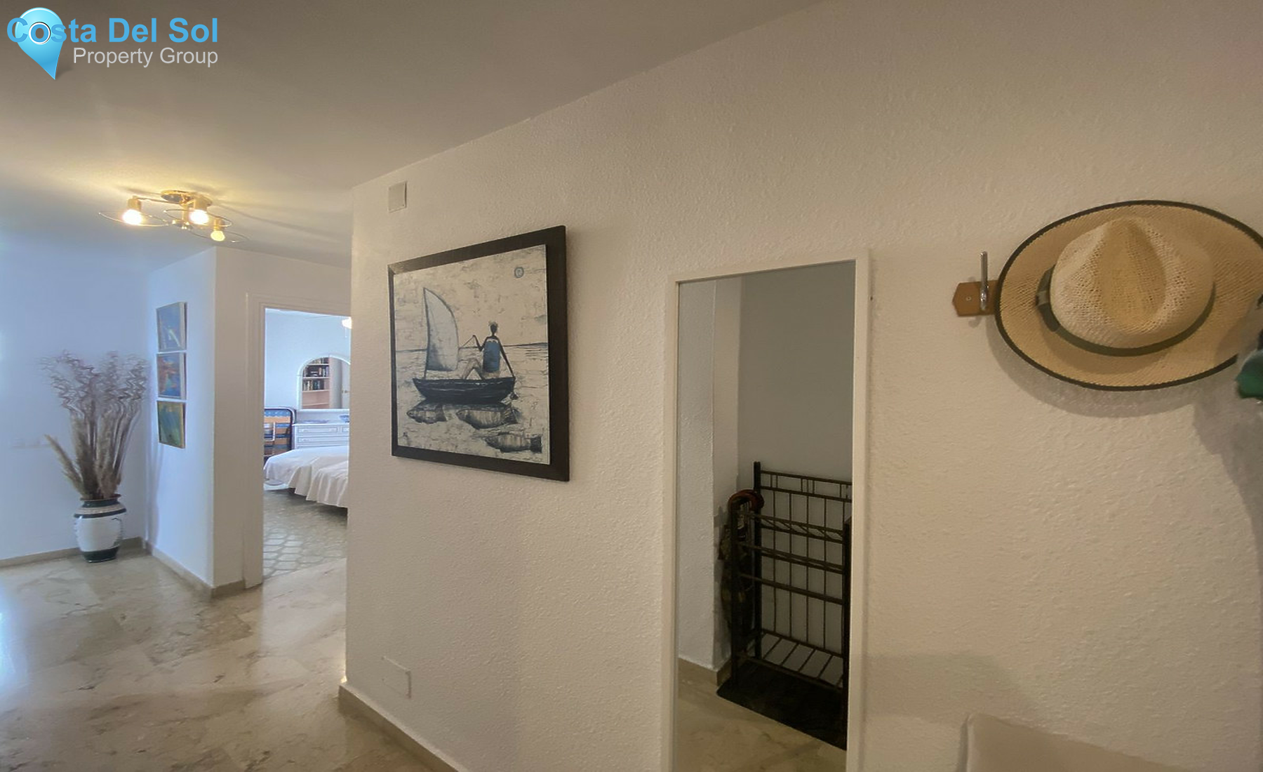 Top Floor Apartment in Marbella-1235225