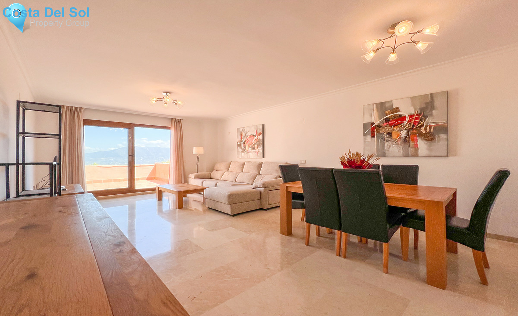 Top Floor Apartment in Marbella-1294169