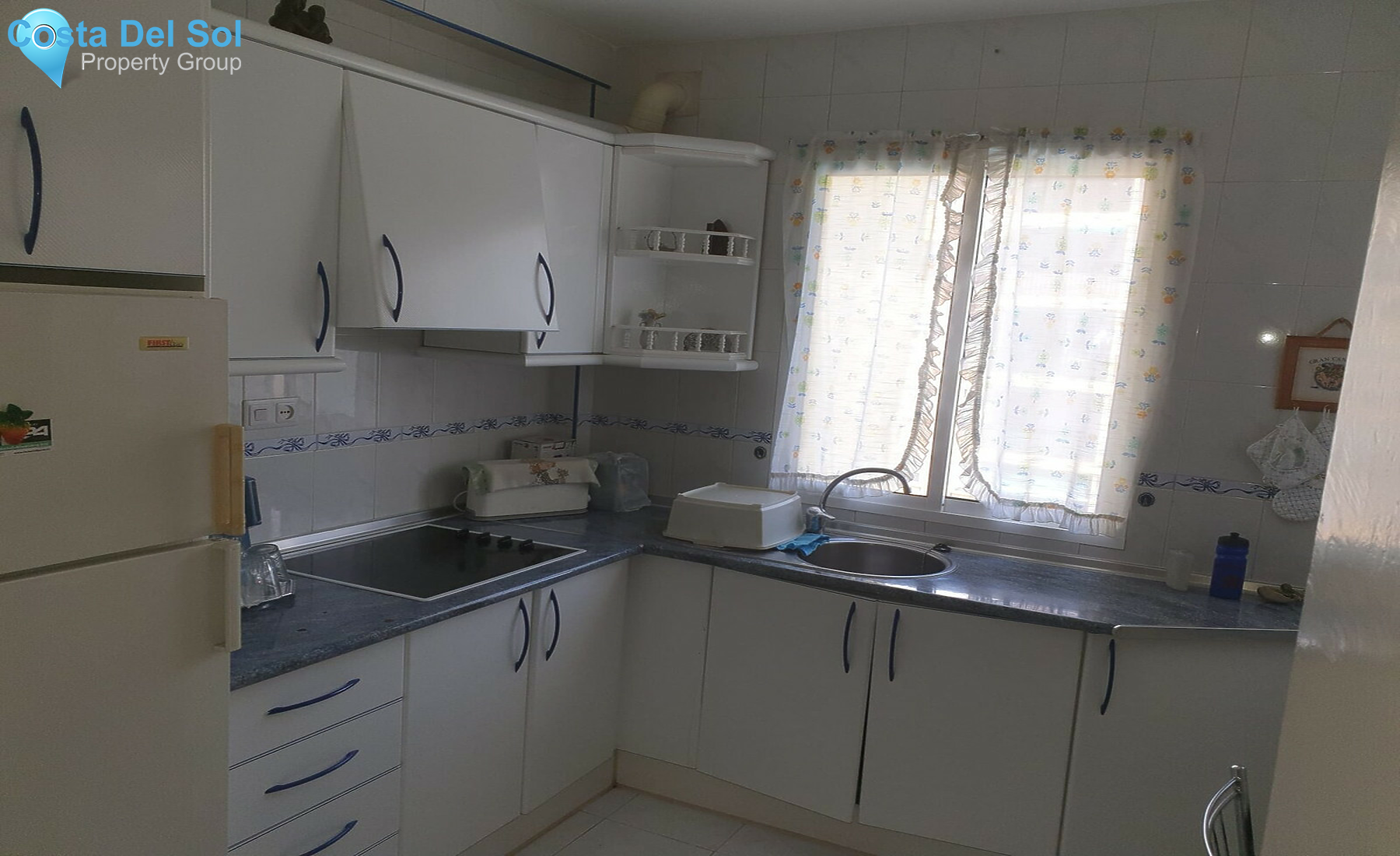 Top Floor Apartment in Marbella-1414179