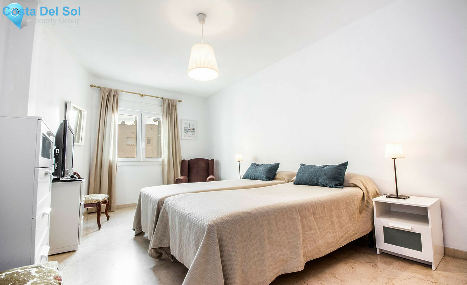 Top Floor Apartment in Marbella-1521696