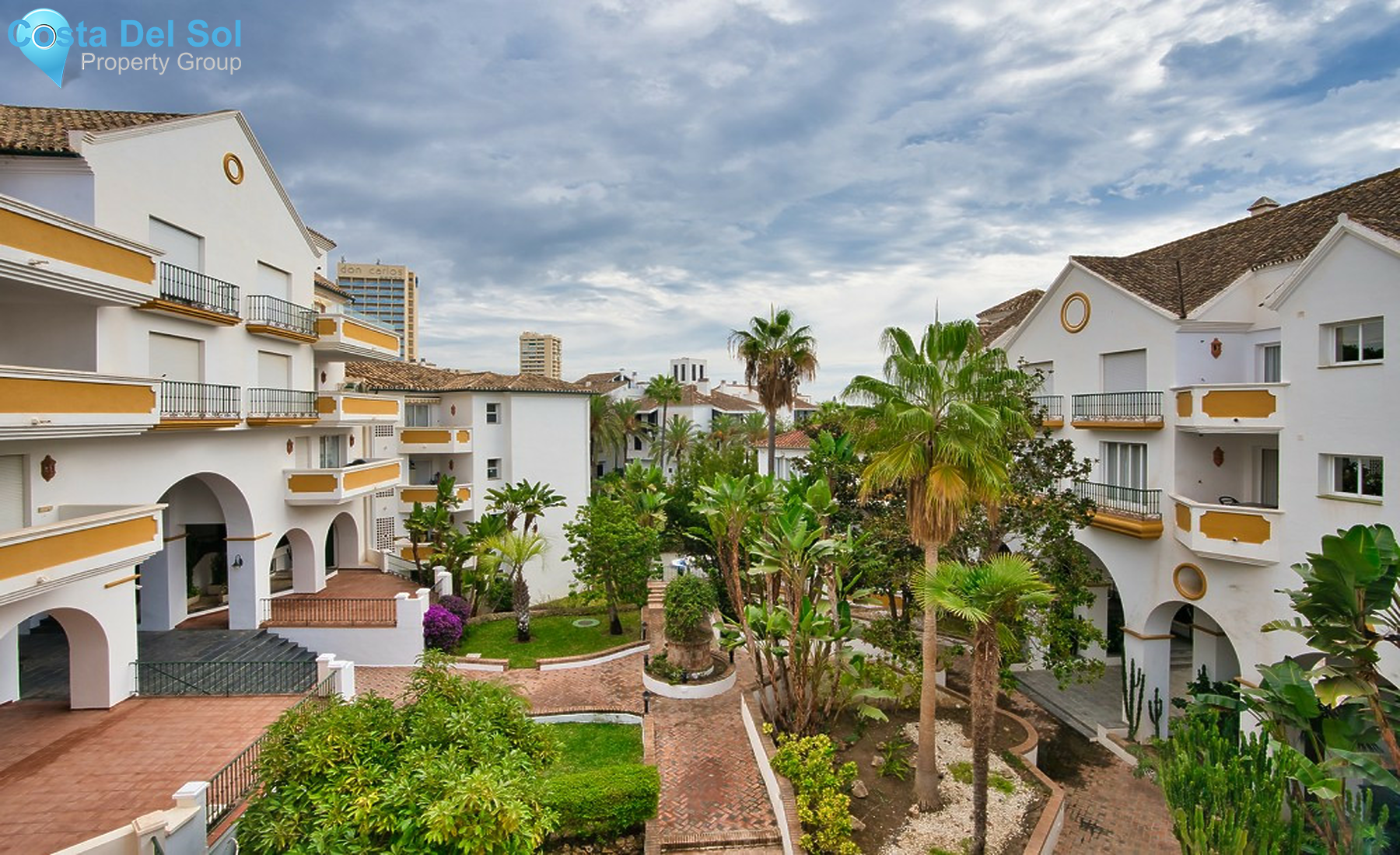 Top Floor Apartment in Marbella
