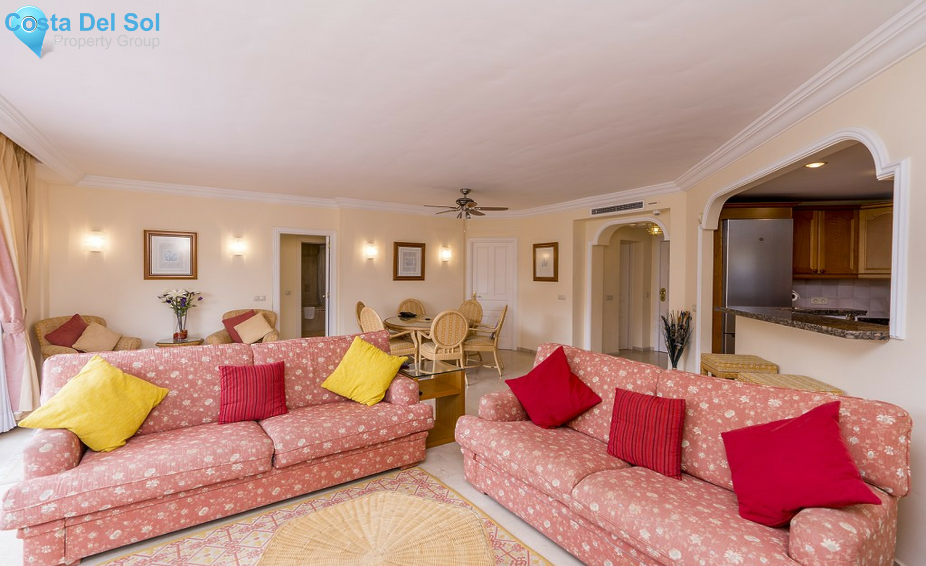 Top Floor Apartment in Marbella-1522491