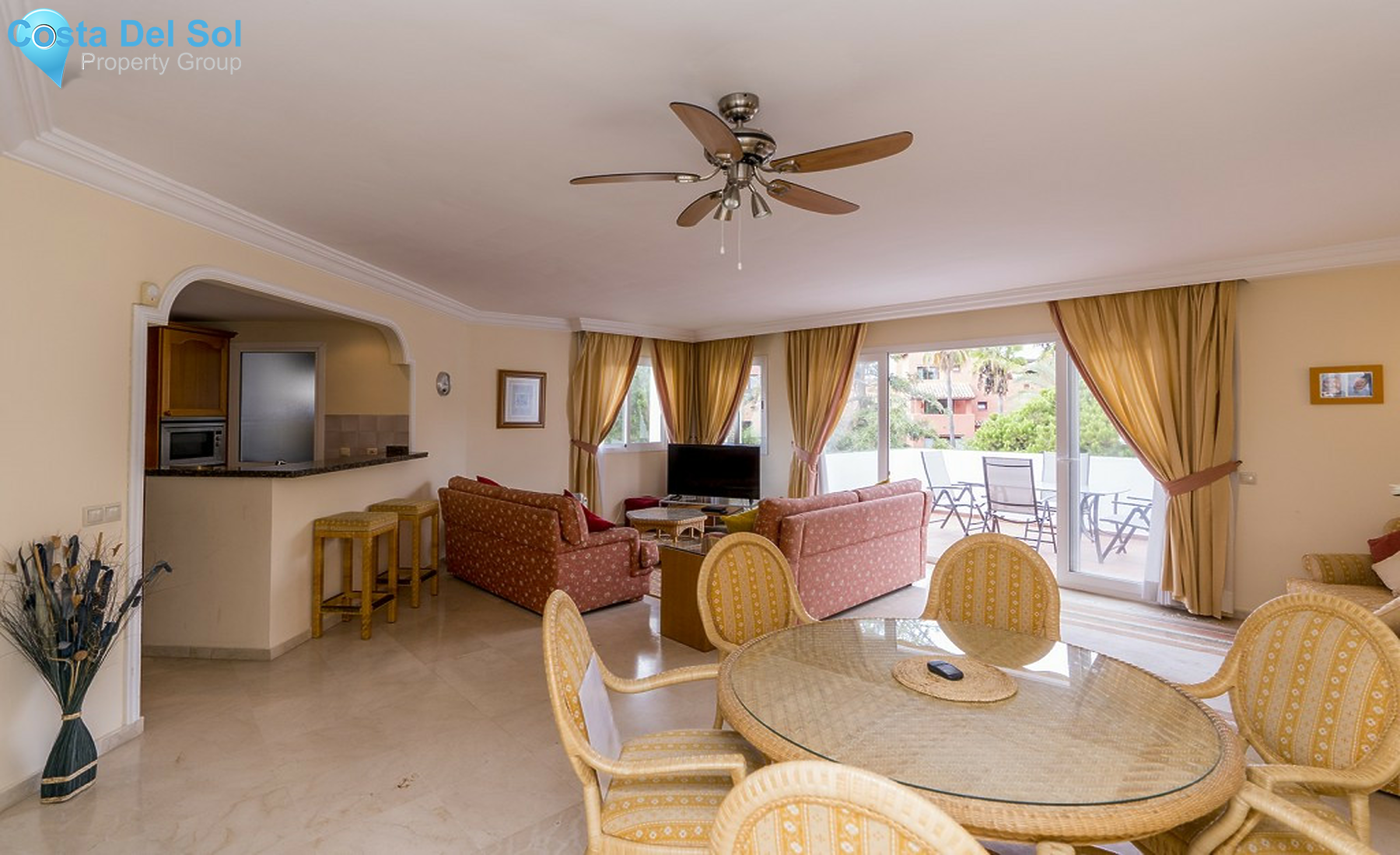 Top Floor Apartment in Marbella-1522476