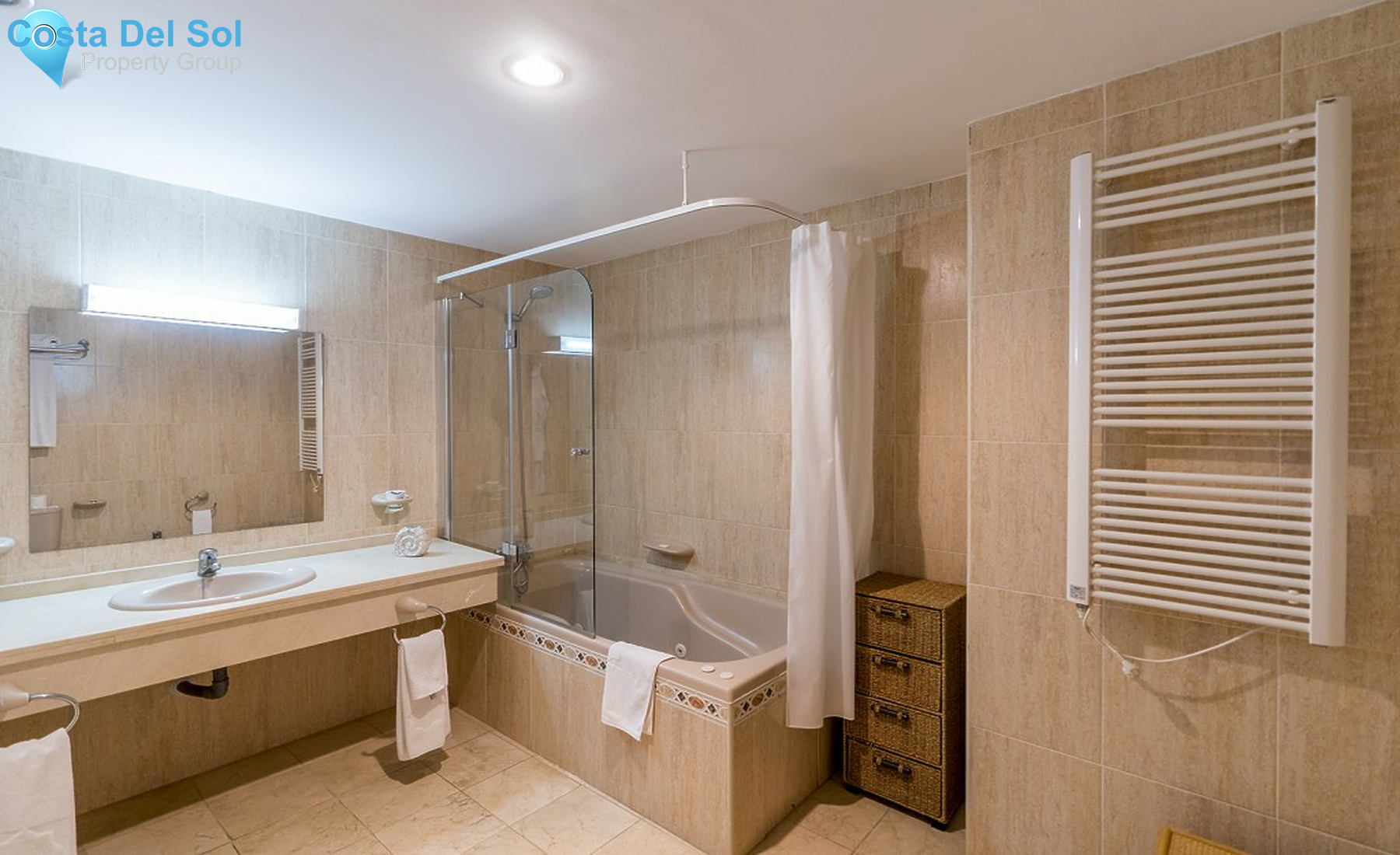 Top Floor Apartment in Marbella-1522481