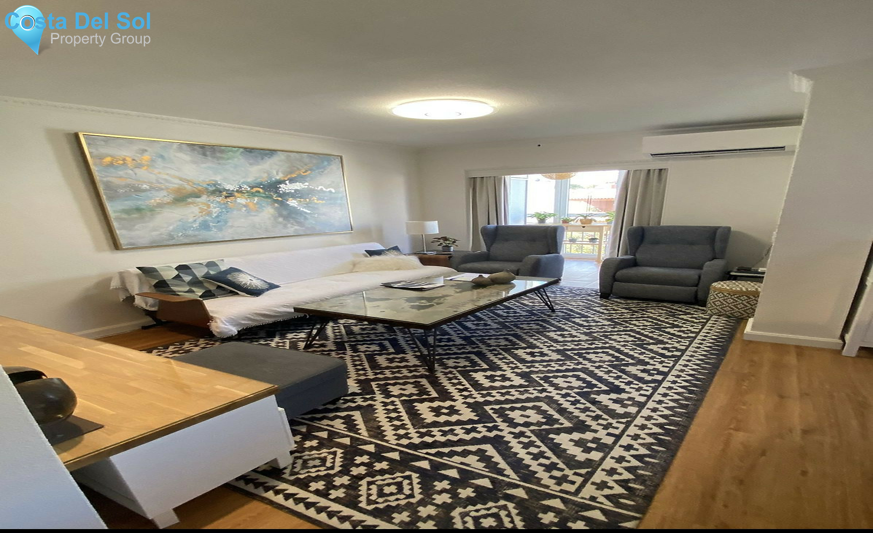 Top Floor Apartment in Marbella-1543379
