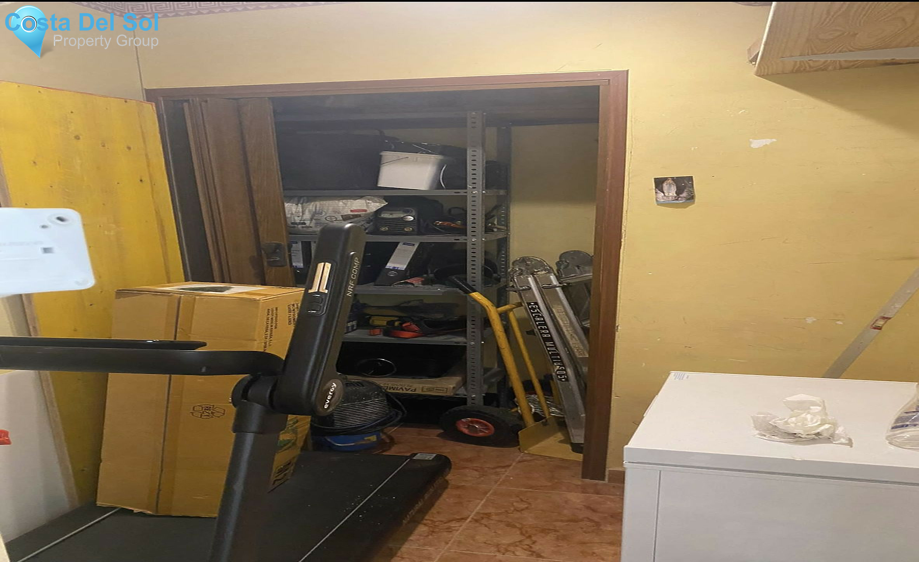 Top Floor Apartment in Marbella-1543394