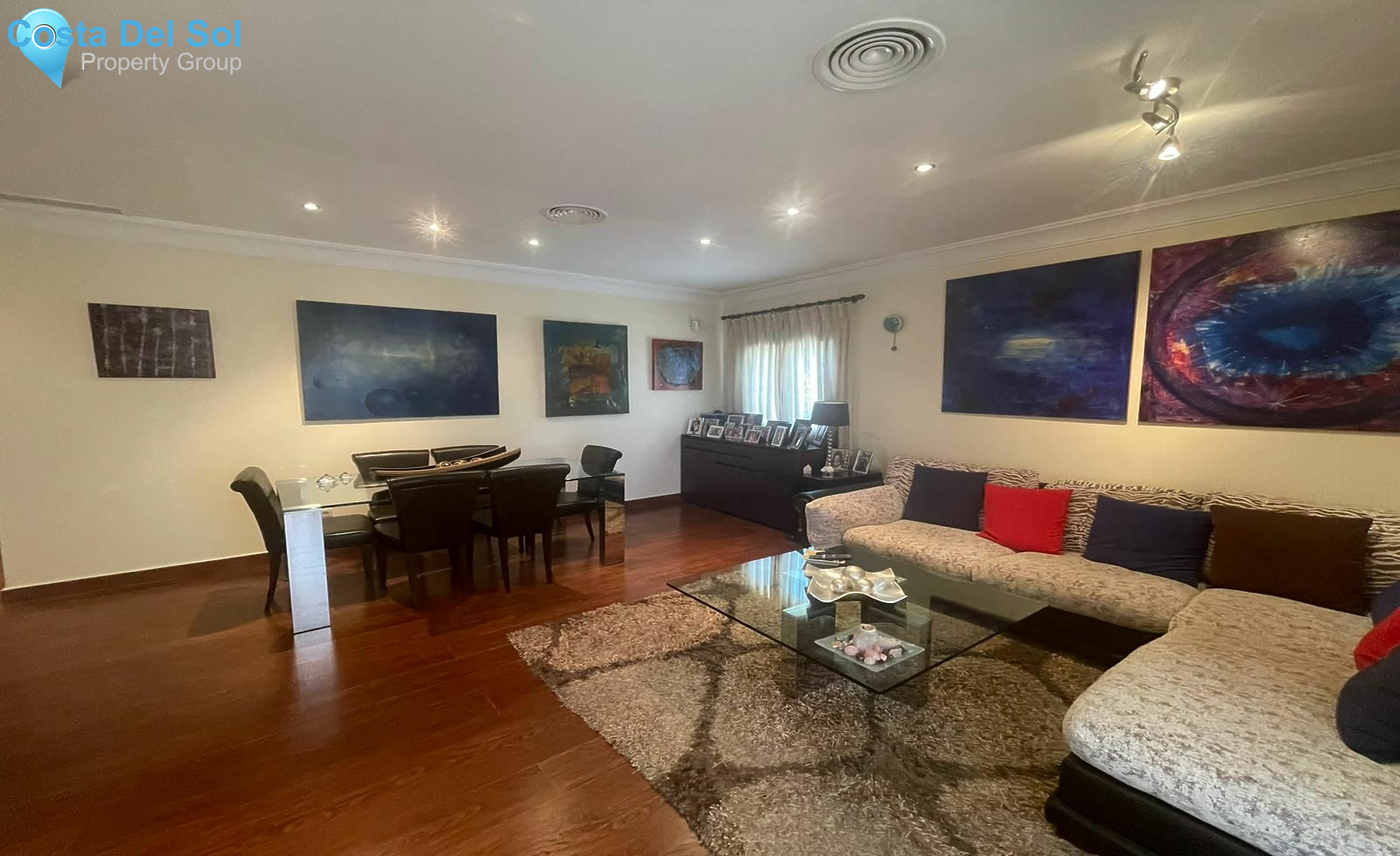 Top Floor Apartment in Marbella-1141796