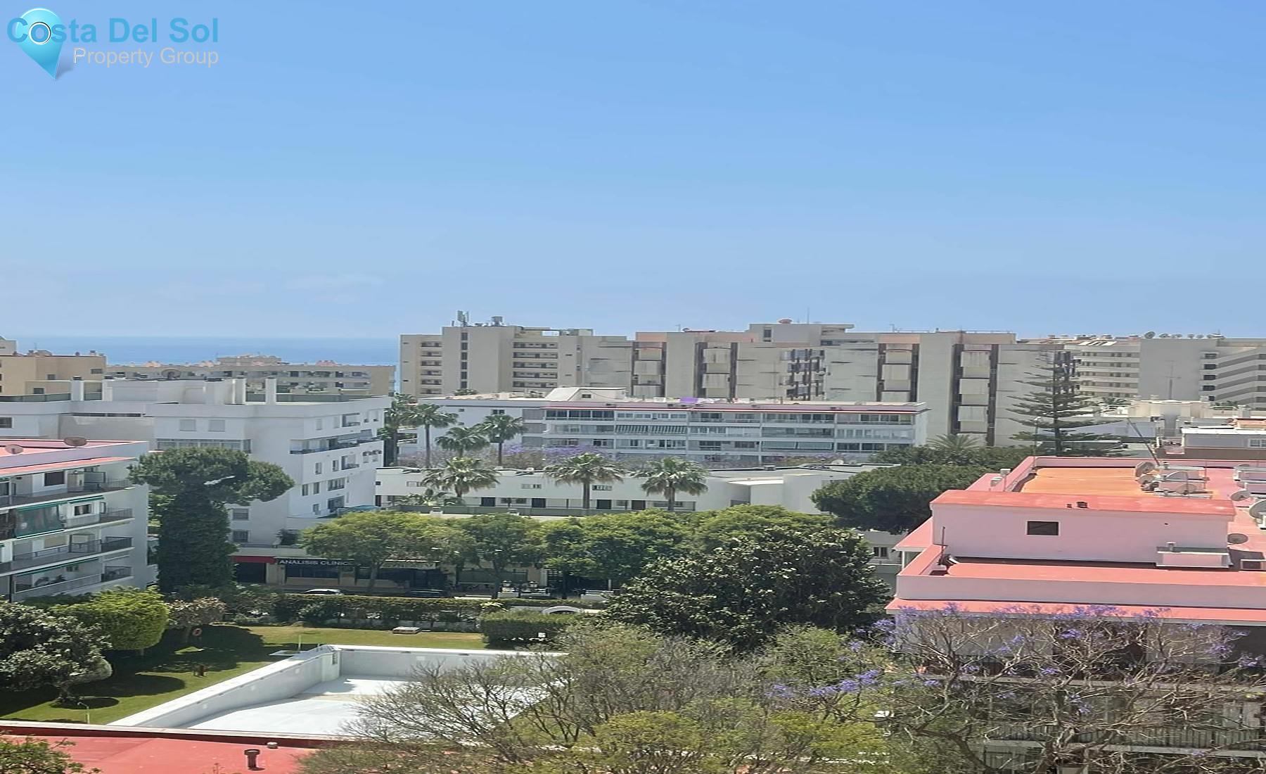 Top Floor Apartment in Marbella-1141806