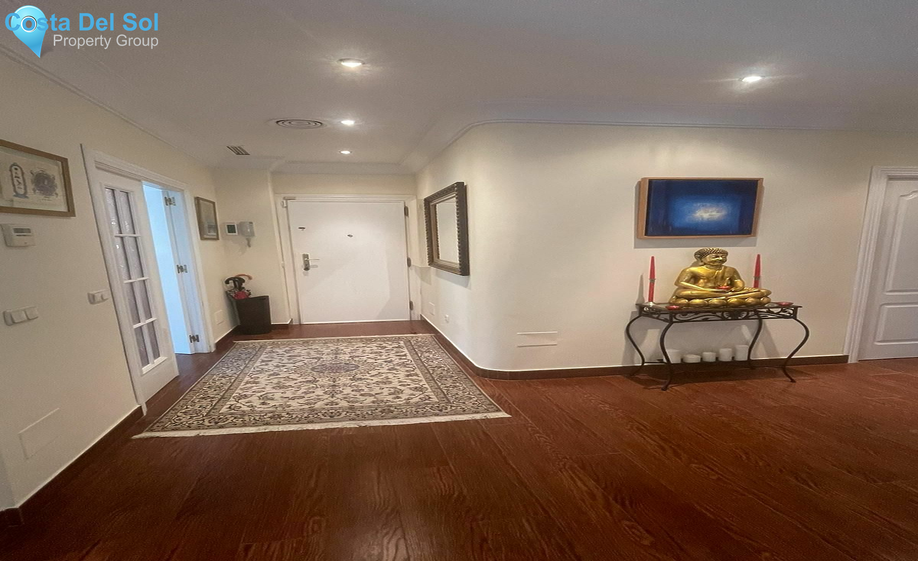 Top Floor Apartment in Marbella-1141802