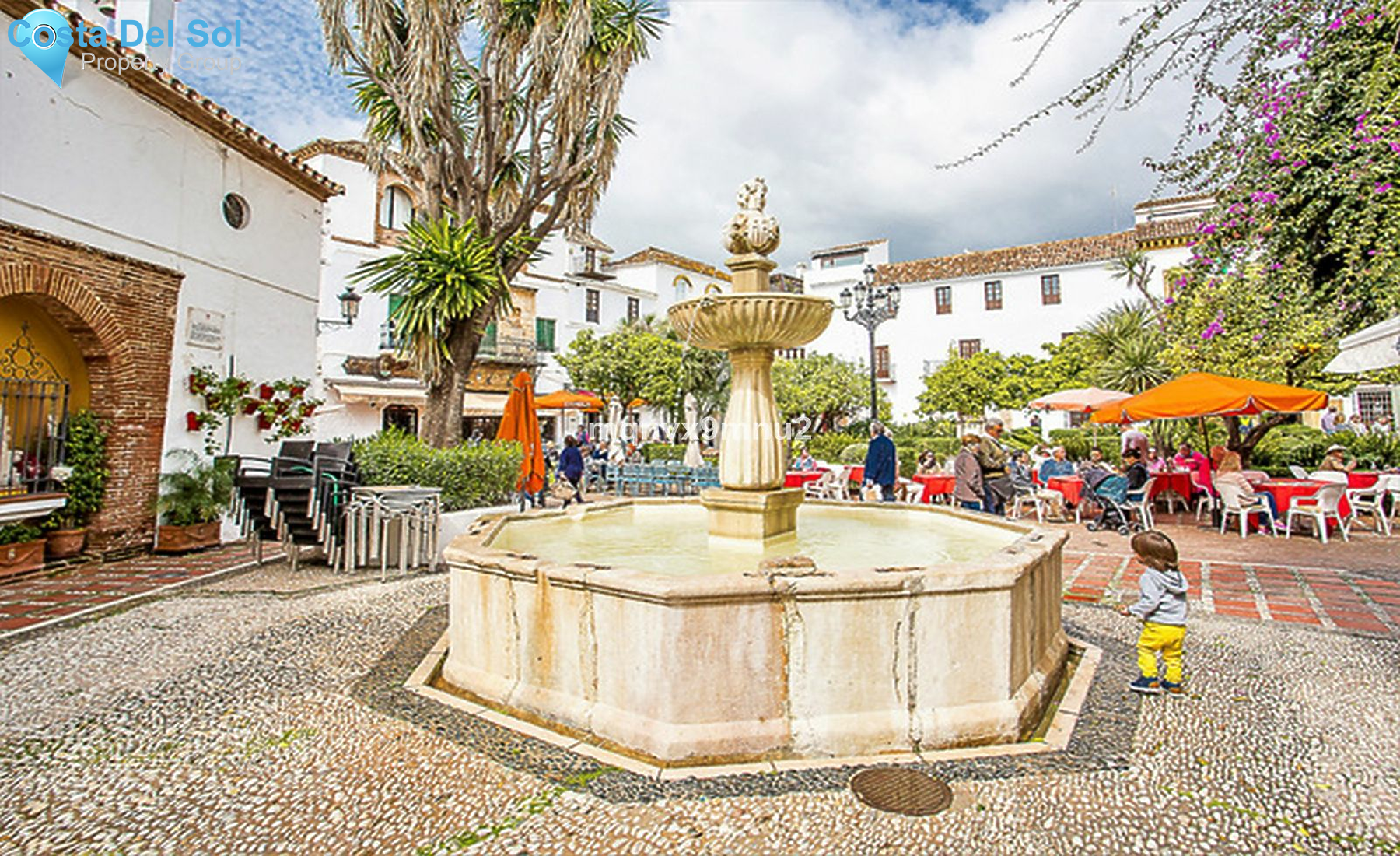 Top Floor Apartment in Marbella-1190008