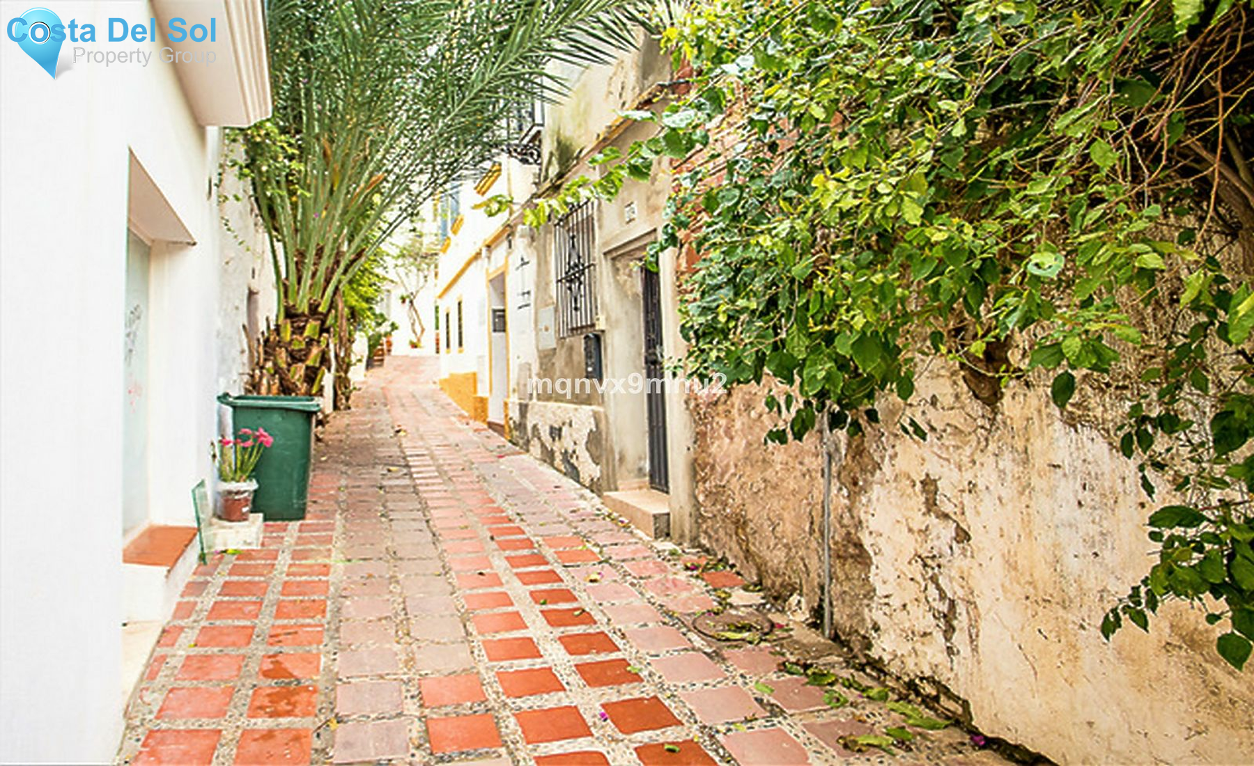Top Floor Apartment in Marbella-1190013